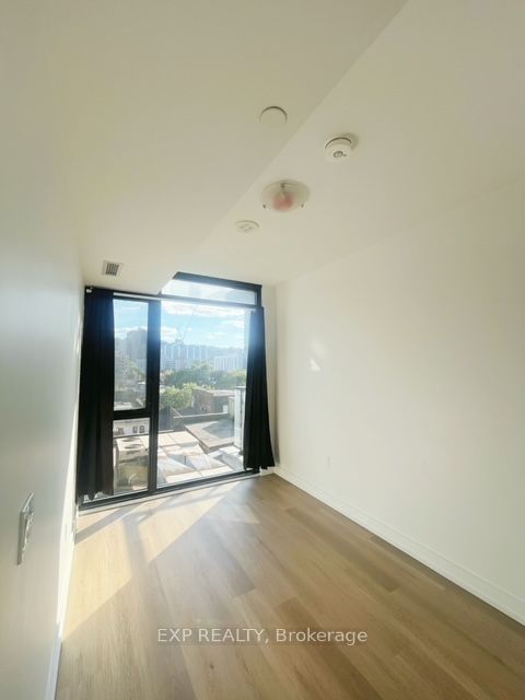 1 Jarvis Street Property Photo 4