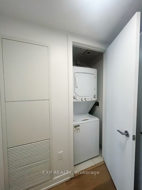 1 Jarvis Street Property Photo 9
