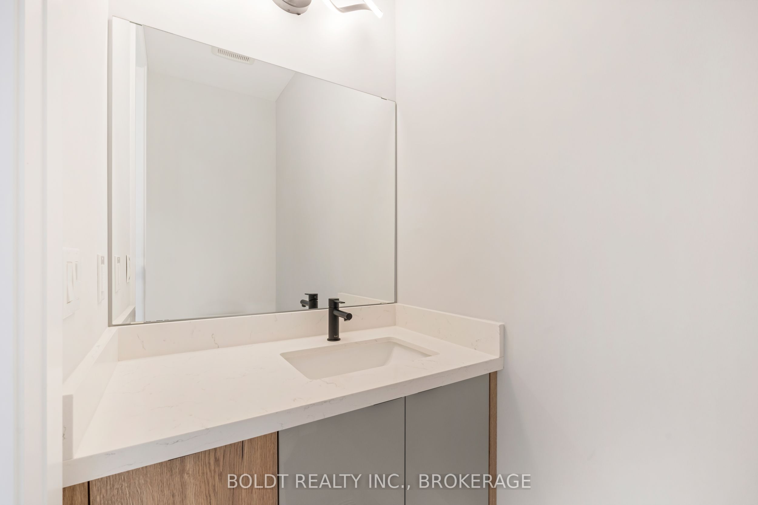 27 Wellspring Way Property Photo 17