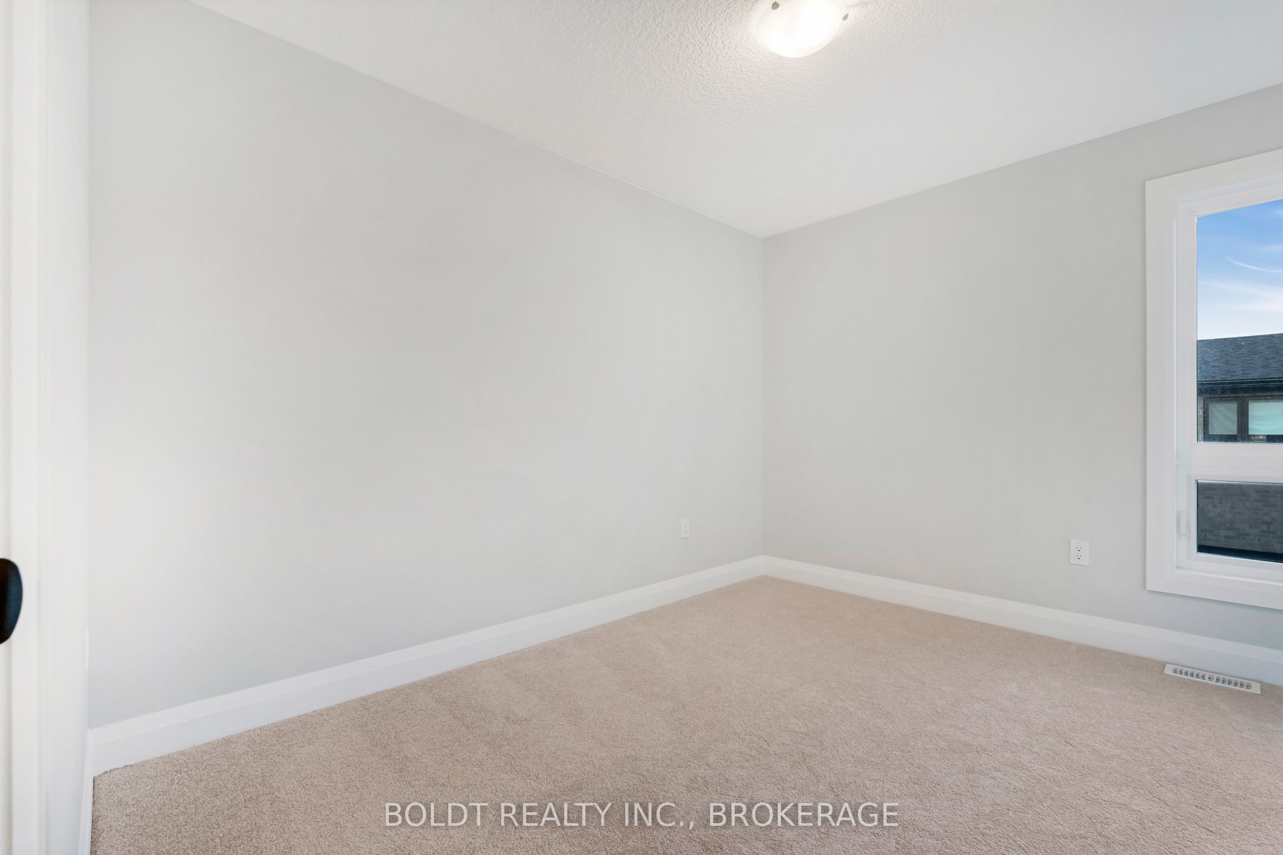 27 Wellspring Way Property Photo 20