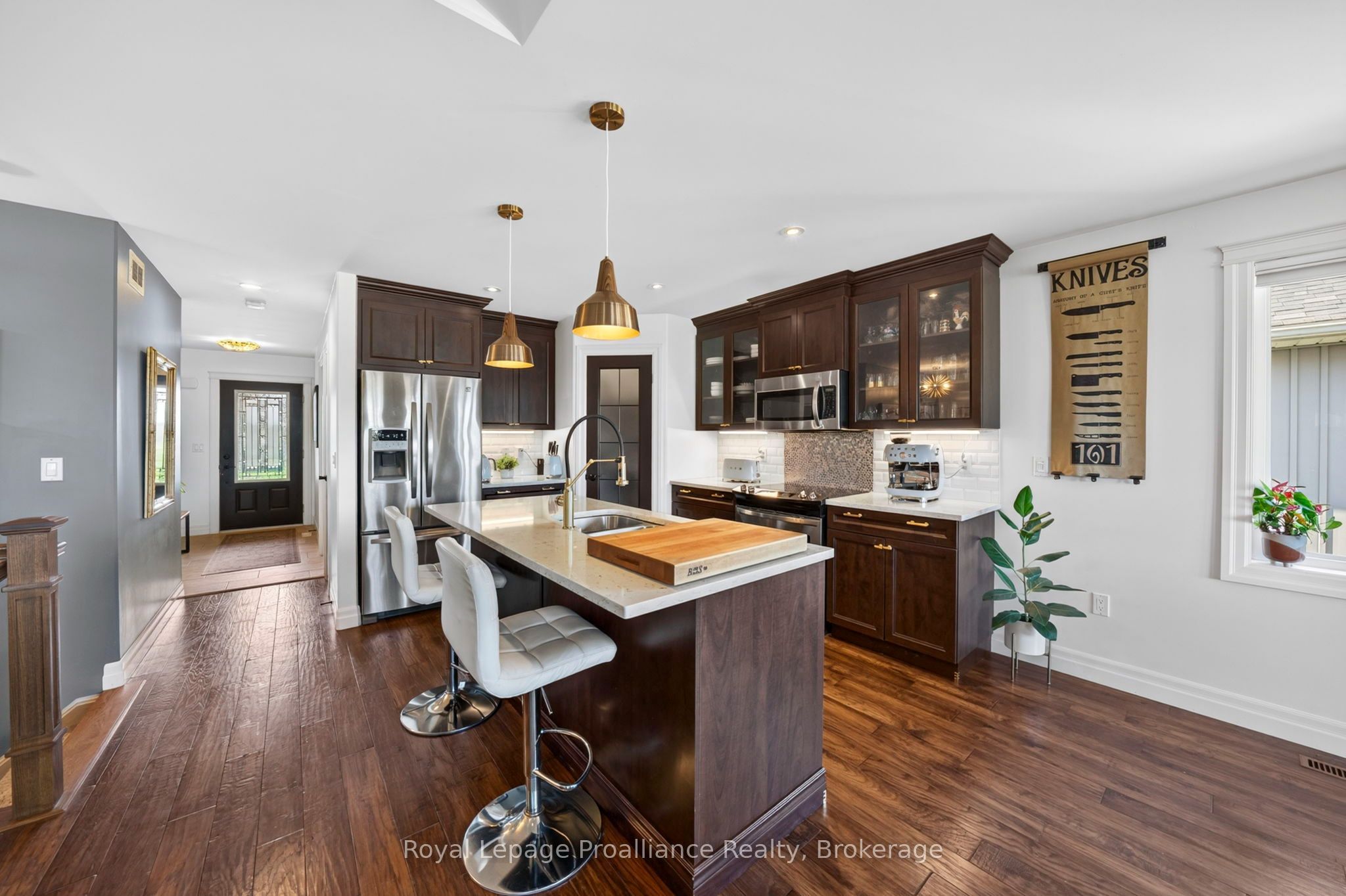 16 Butternut Court Property Photo 6