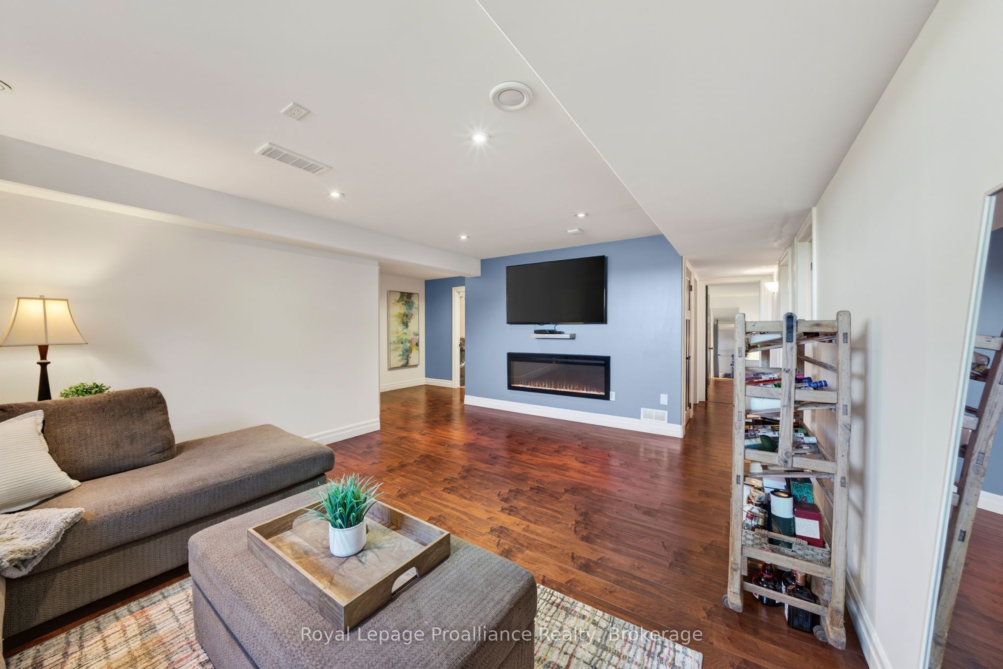 16 Butternut Court Property Photo 26