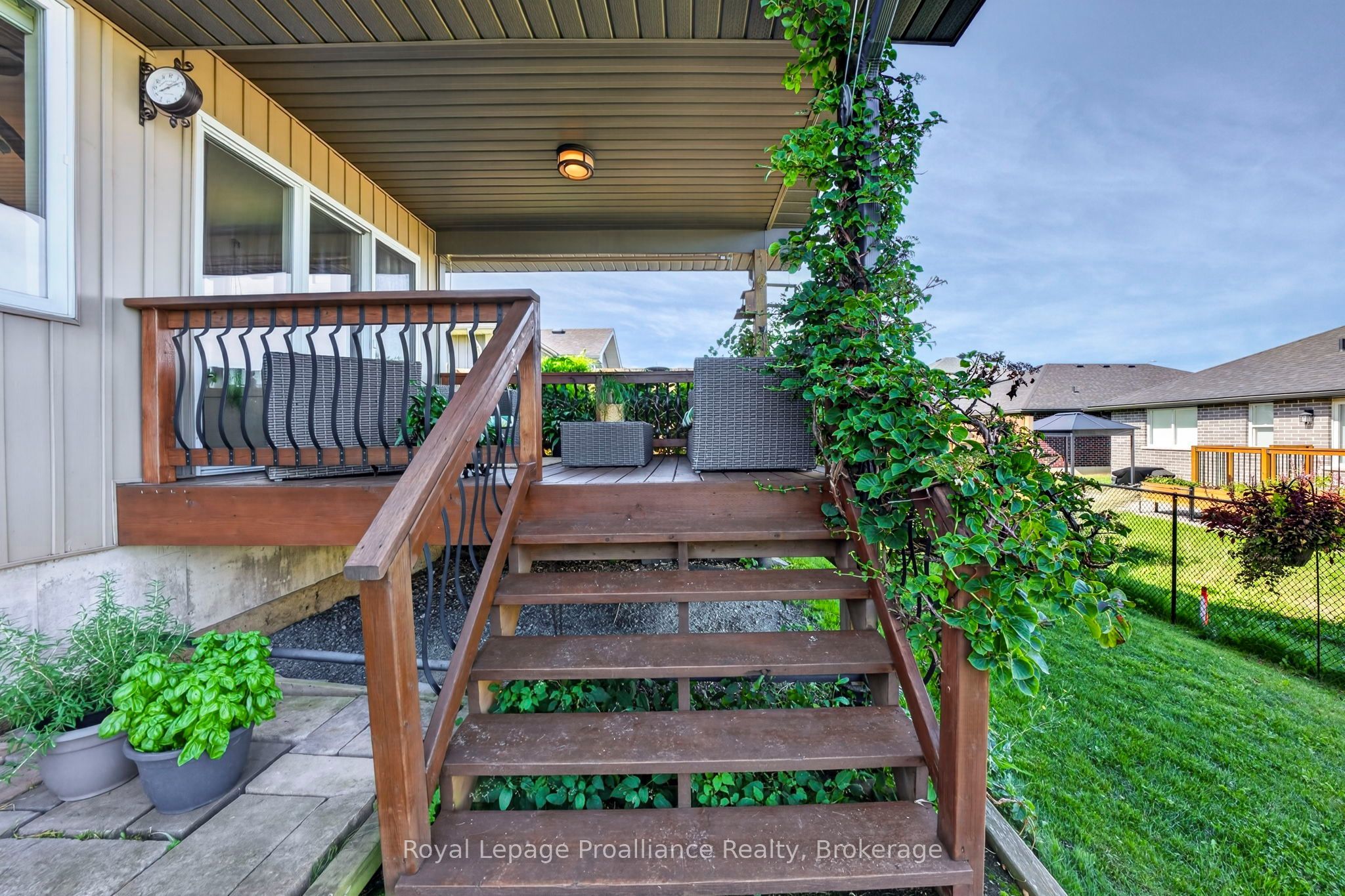 16 Butternut Court Property Photo 38