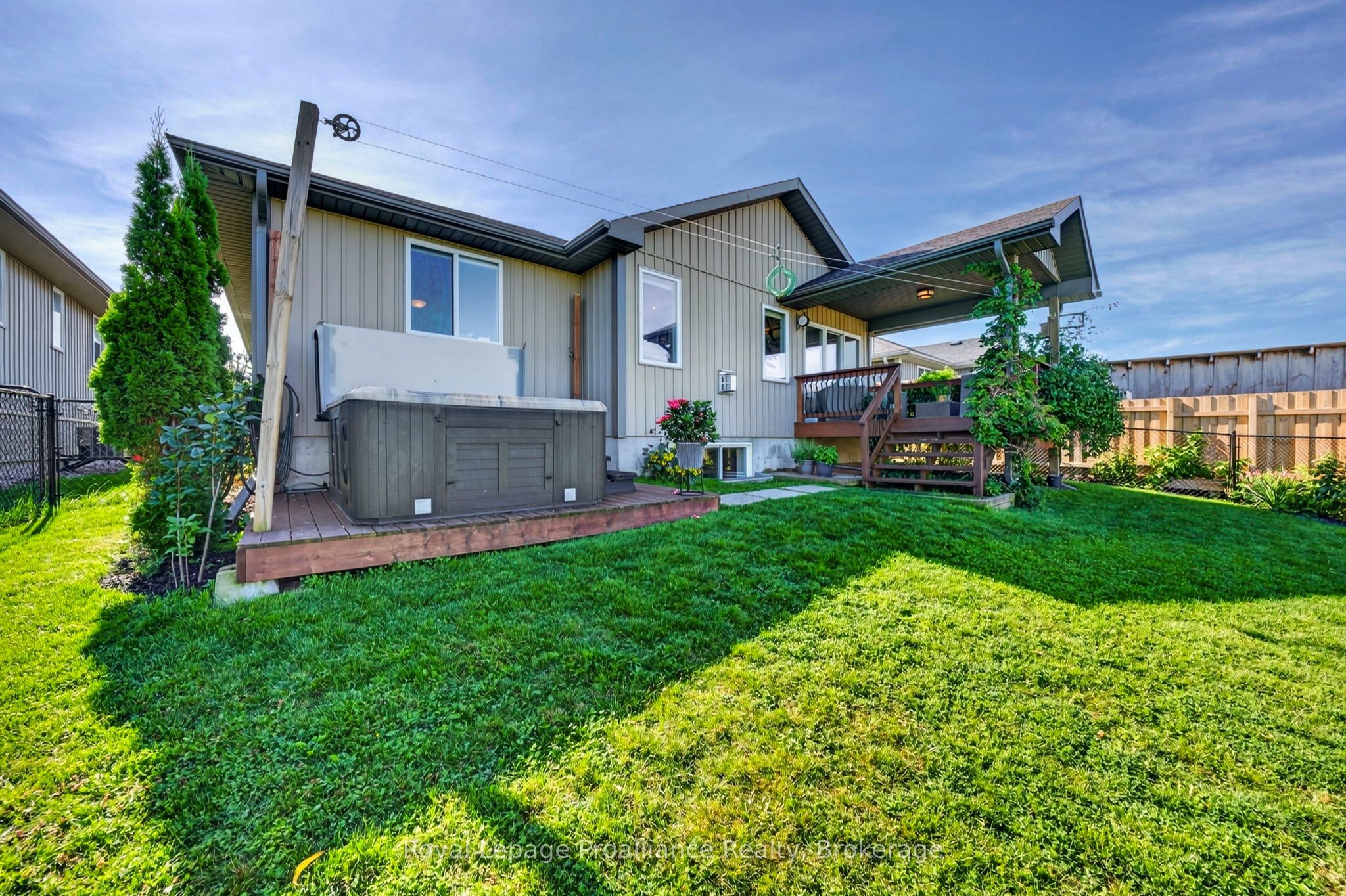 16 Butternut Court Property Photo 40