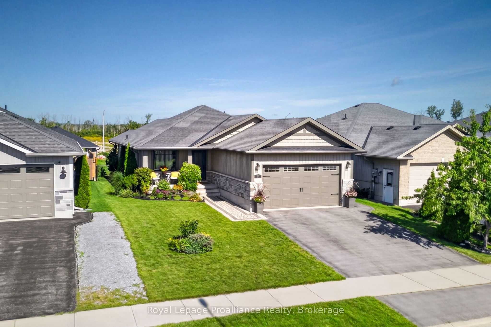 16 Butternut Court Property Photo 41