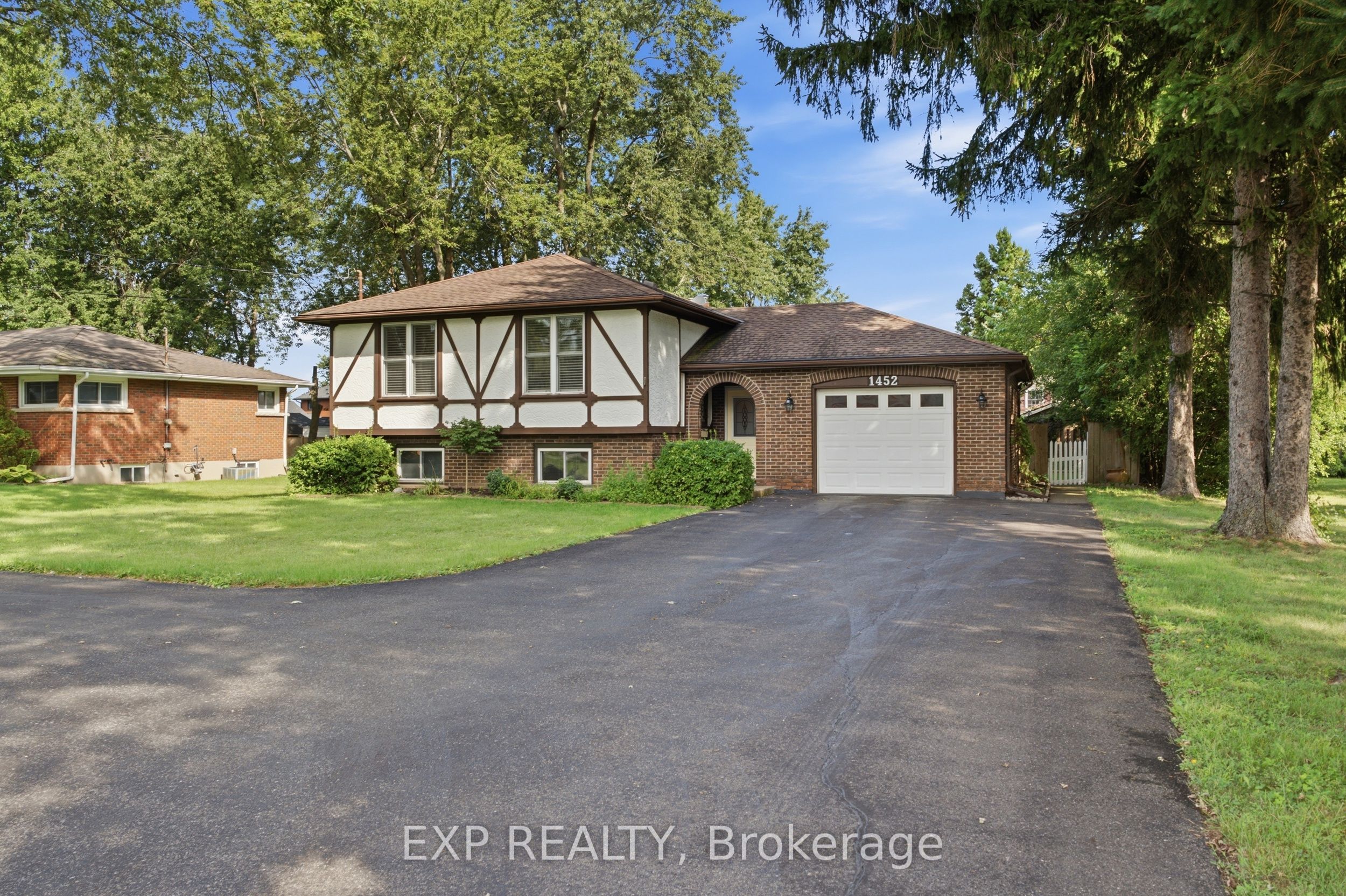 1452 Garrison Road
