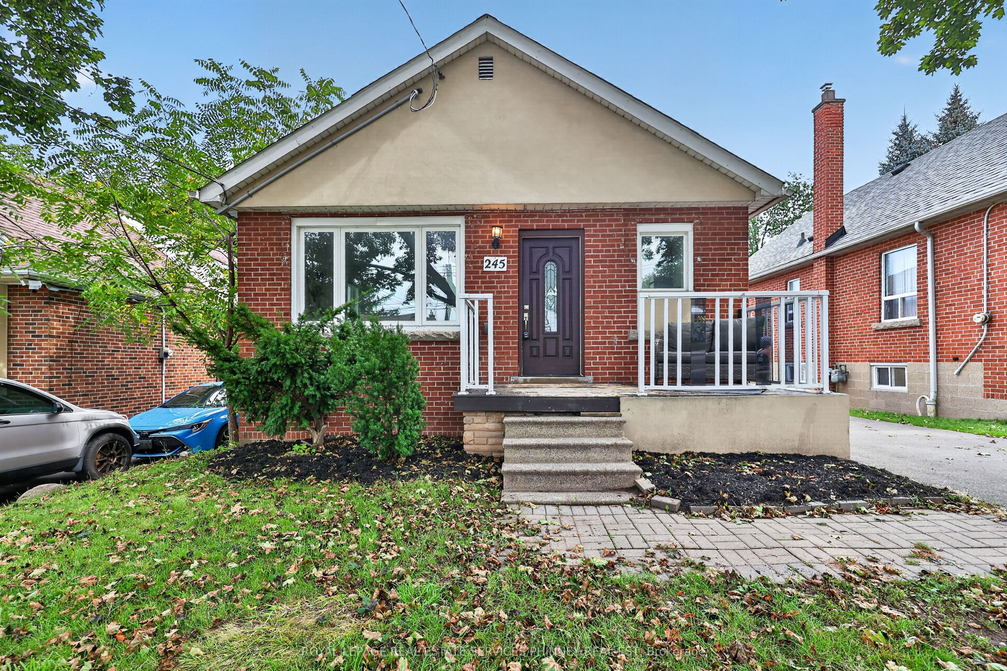 245 Glenholme Avenue Property Photo 3