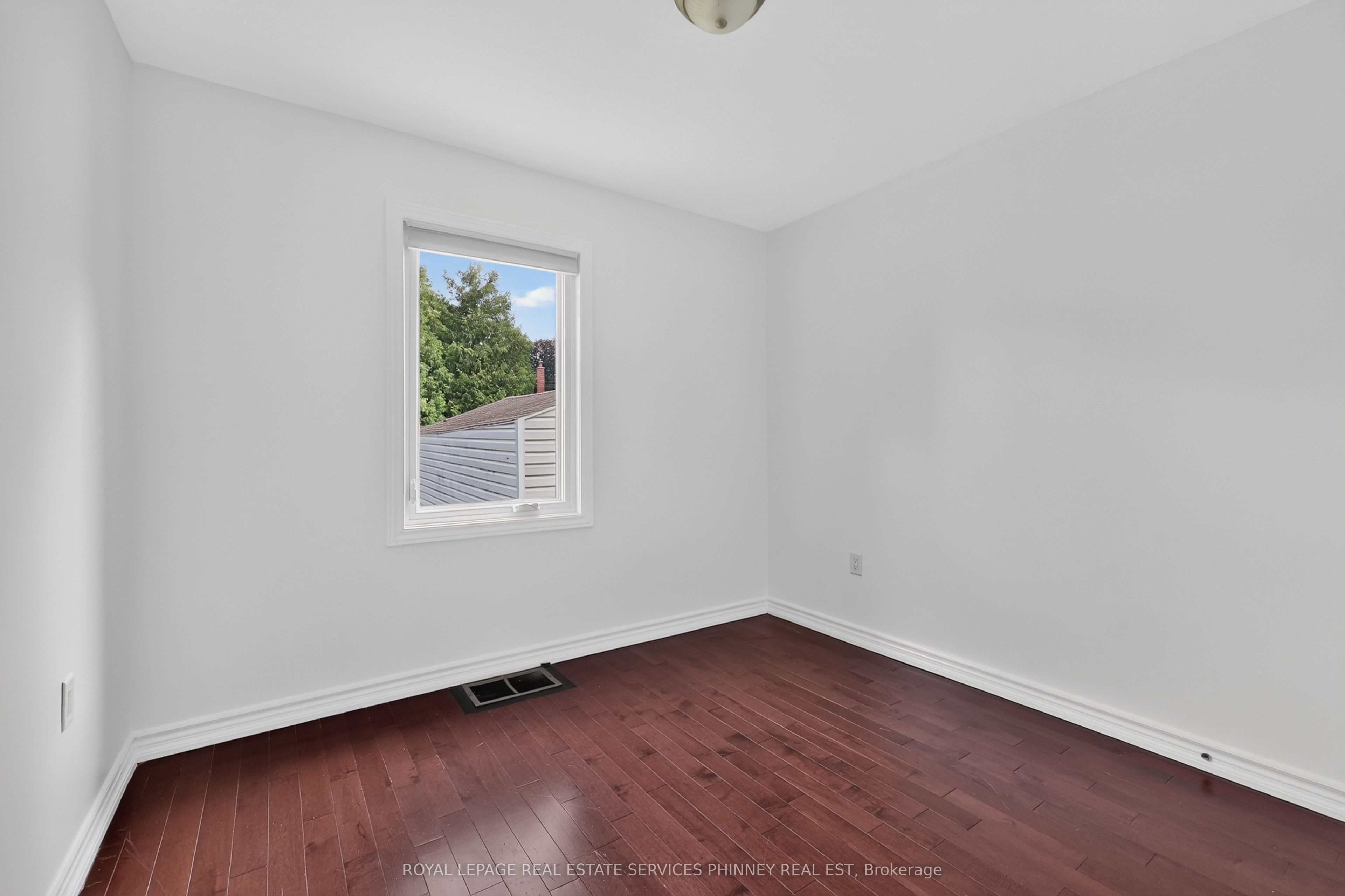 245 Glenholme Avenue Property Photo 21