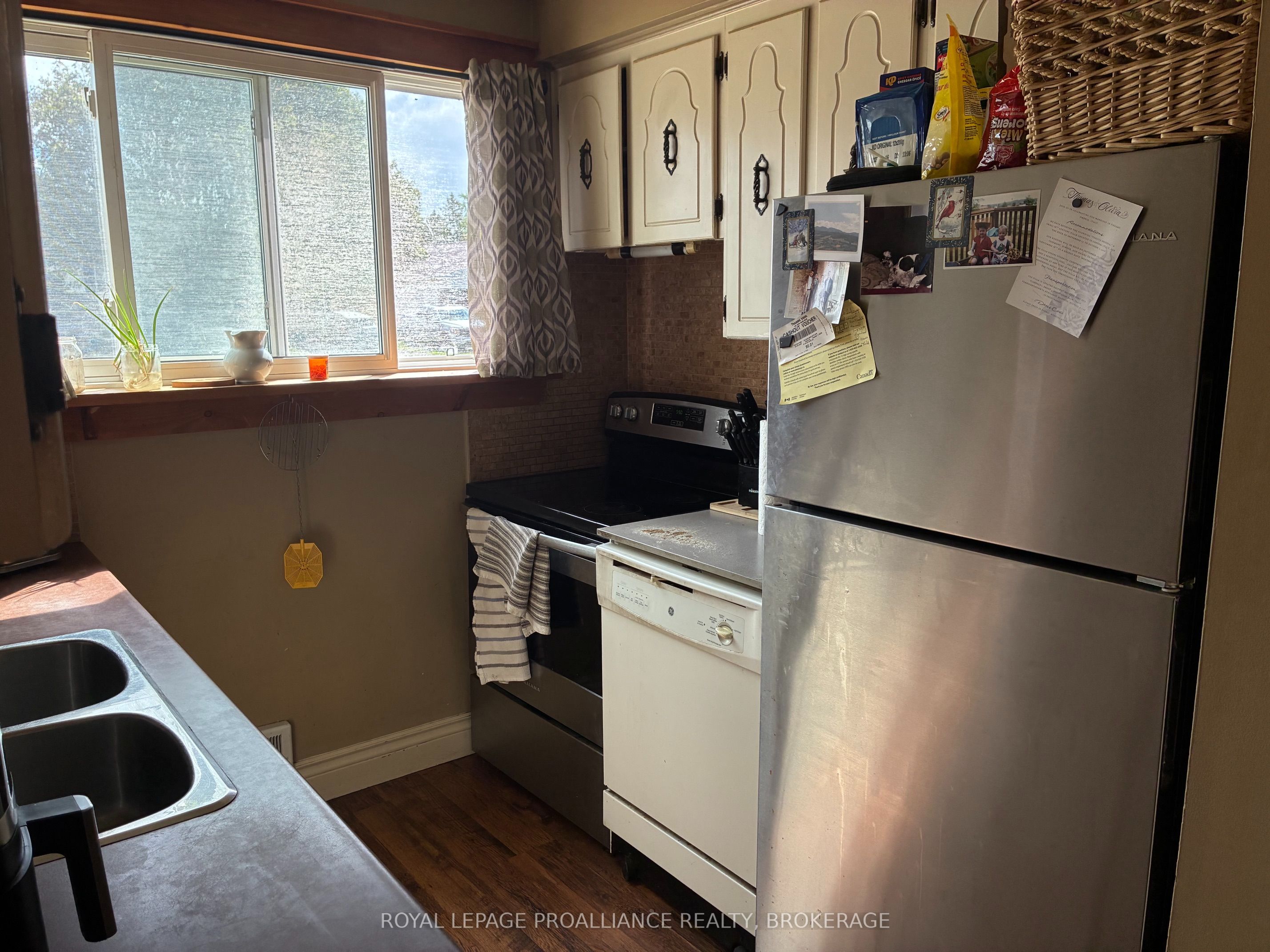 366 Forsyth Street 23 Property Photo 7