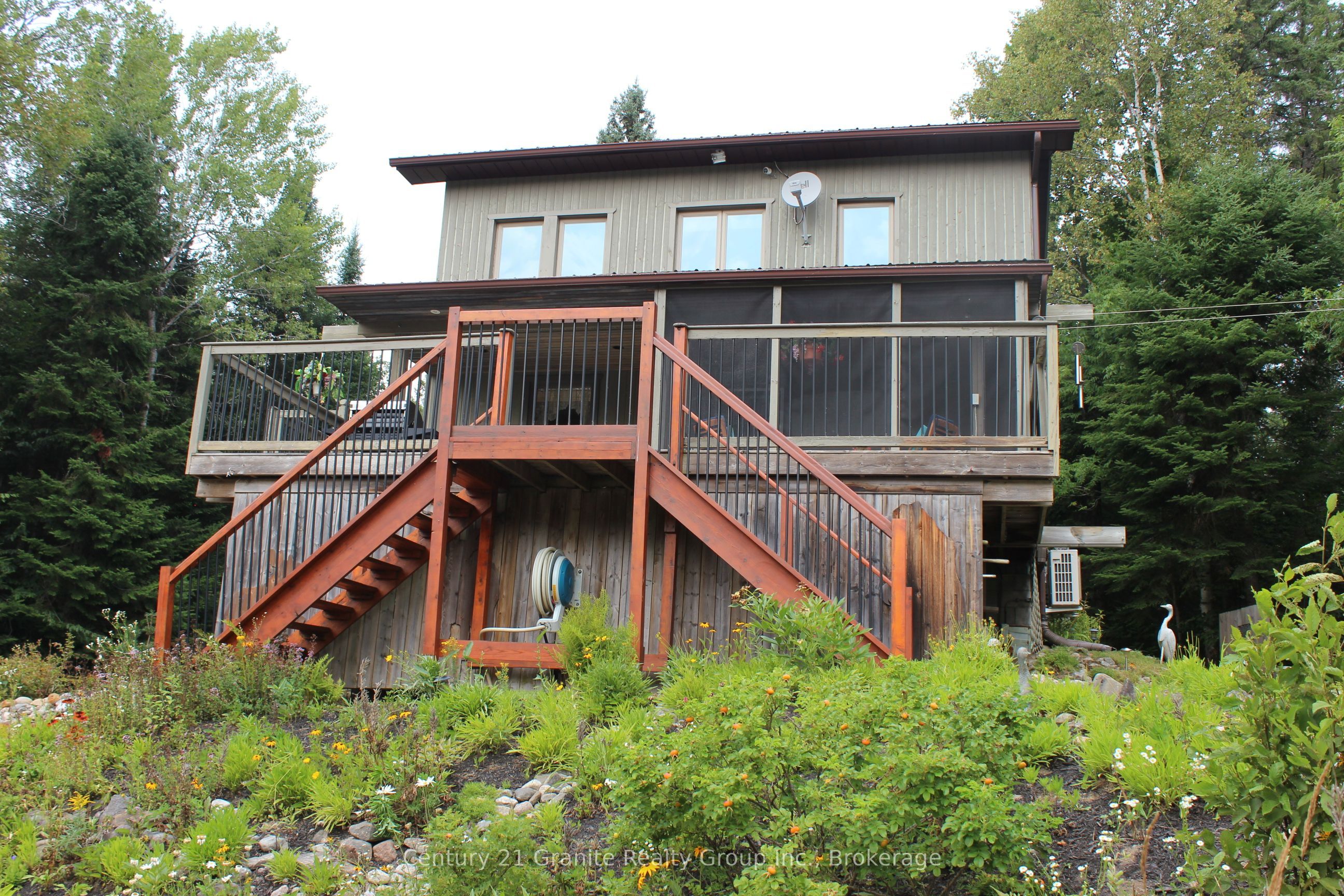 1082 Green Lake Road Property Photo 1