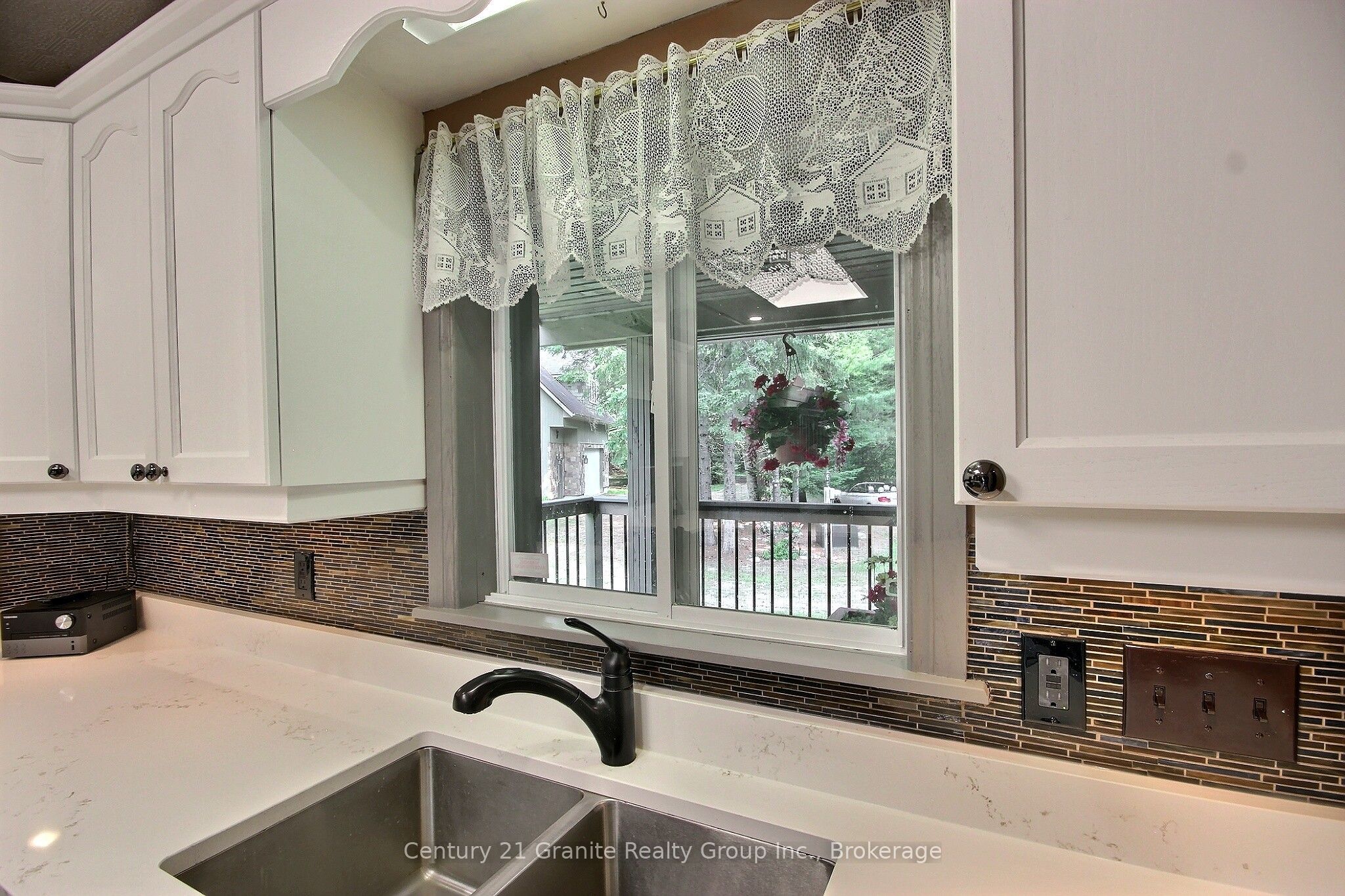 1082 Green Lake Road Property Photo 6