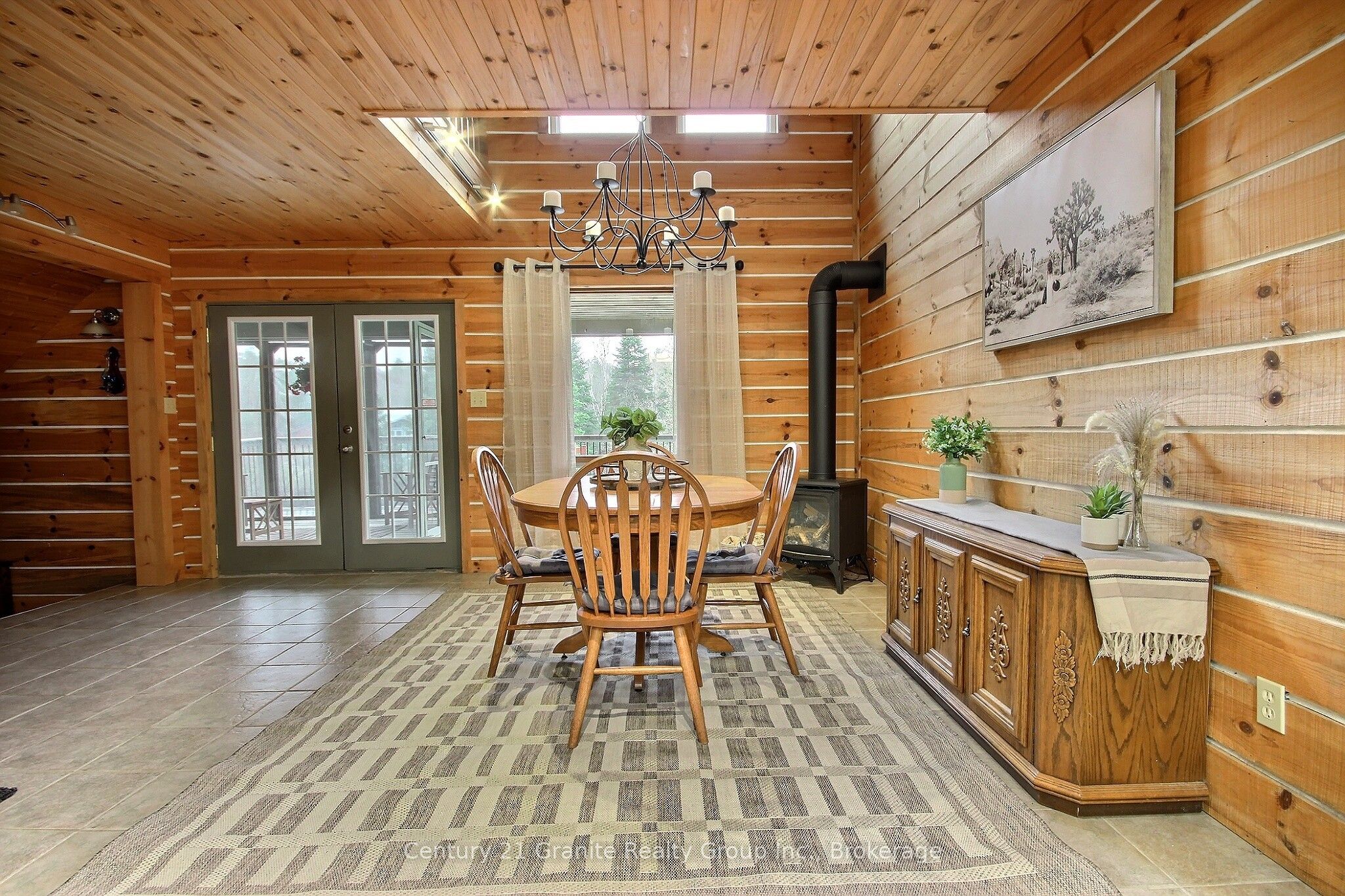 1082 Green Lake Road Property Photo 8
