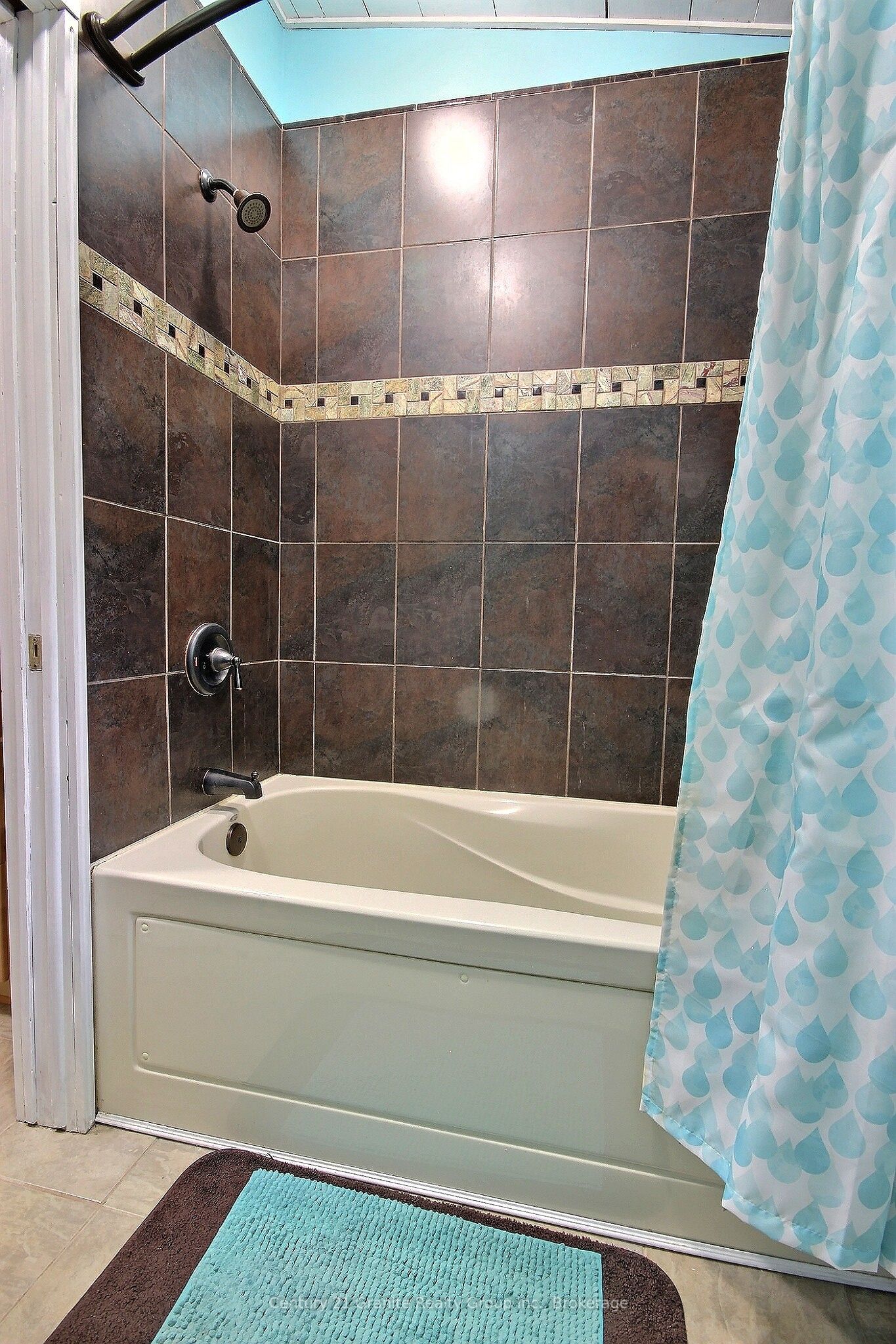 1082 Green Lake Road Property Photo 16