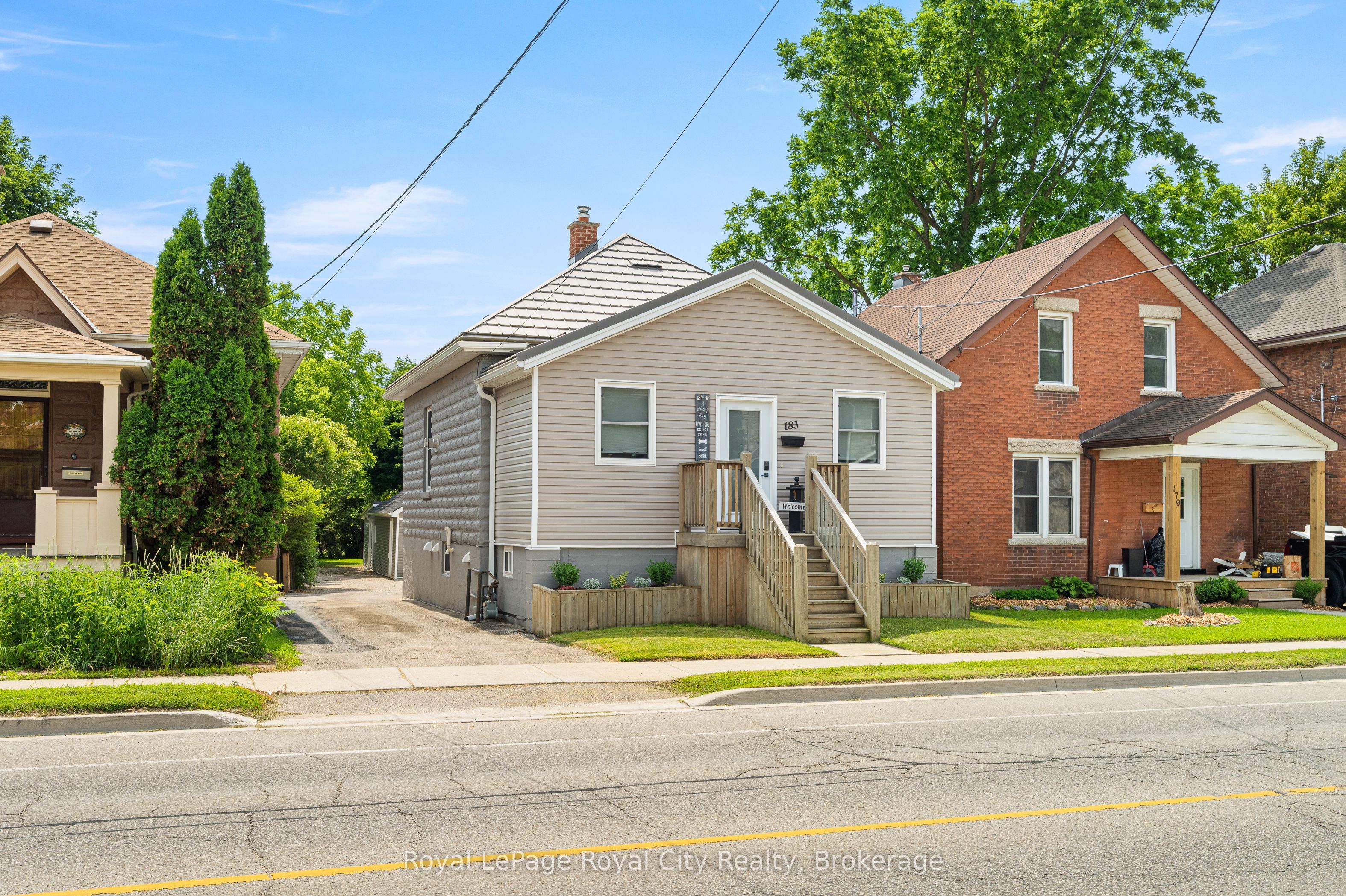 183 Elizabeth Street Property Photo 1