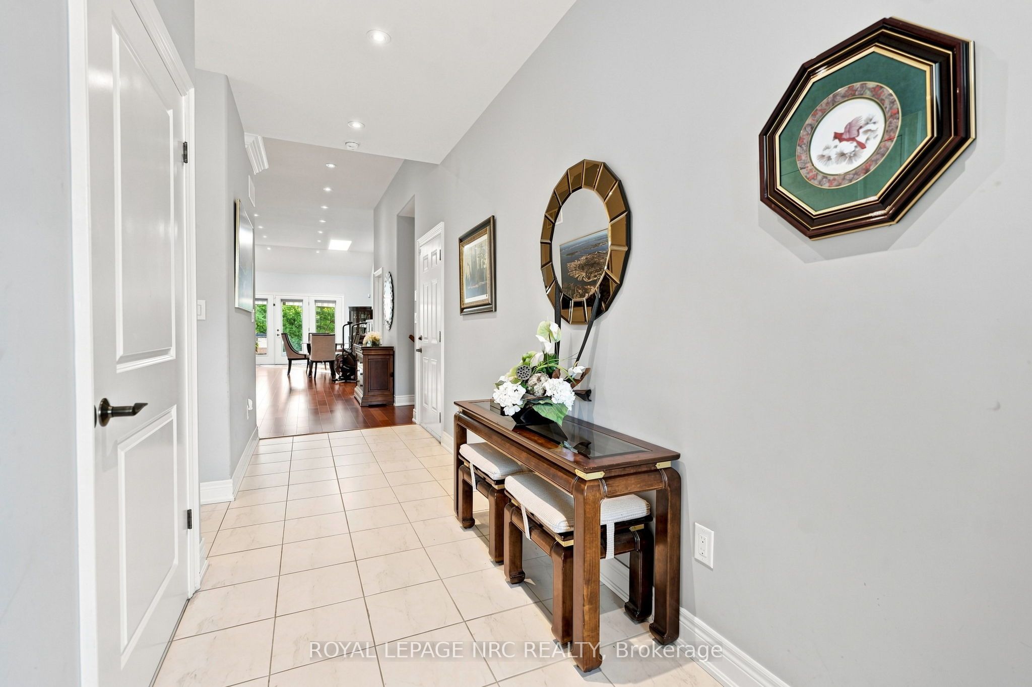 19 Stoneridge Crescent Property Photo 5