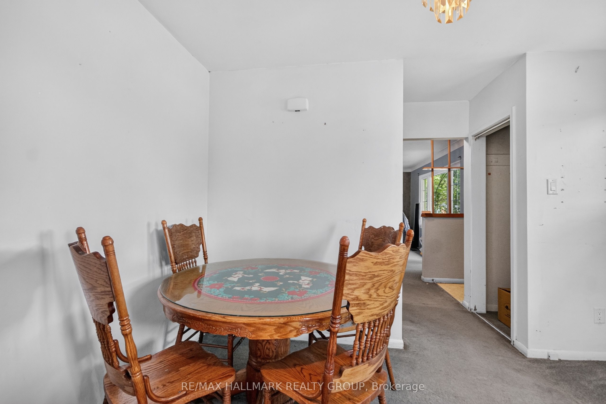 118 Knoxdale Road Property Photo 4
