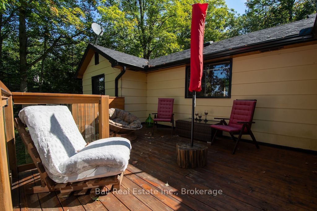 3272 Buckhorn Lane N Property Photo 10