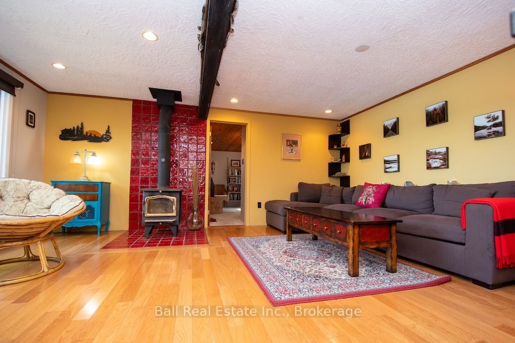 3272 Buckhorn Lane N Property Photo 14