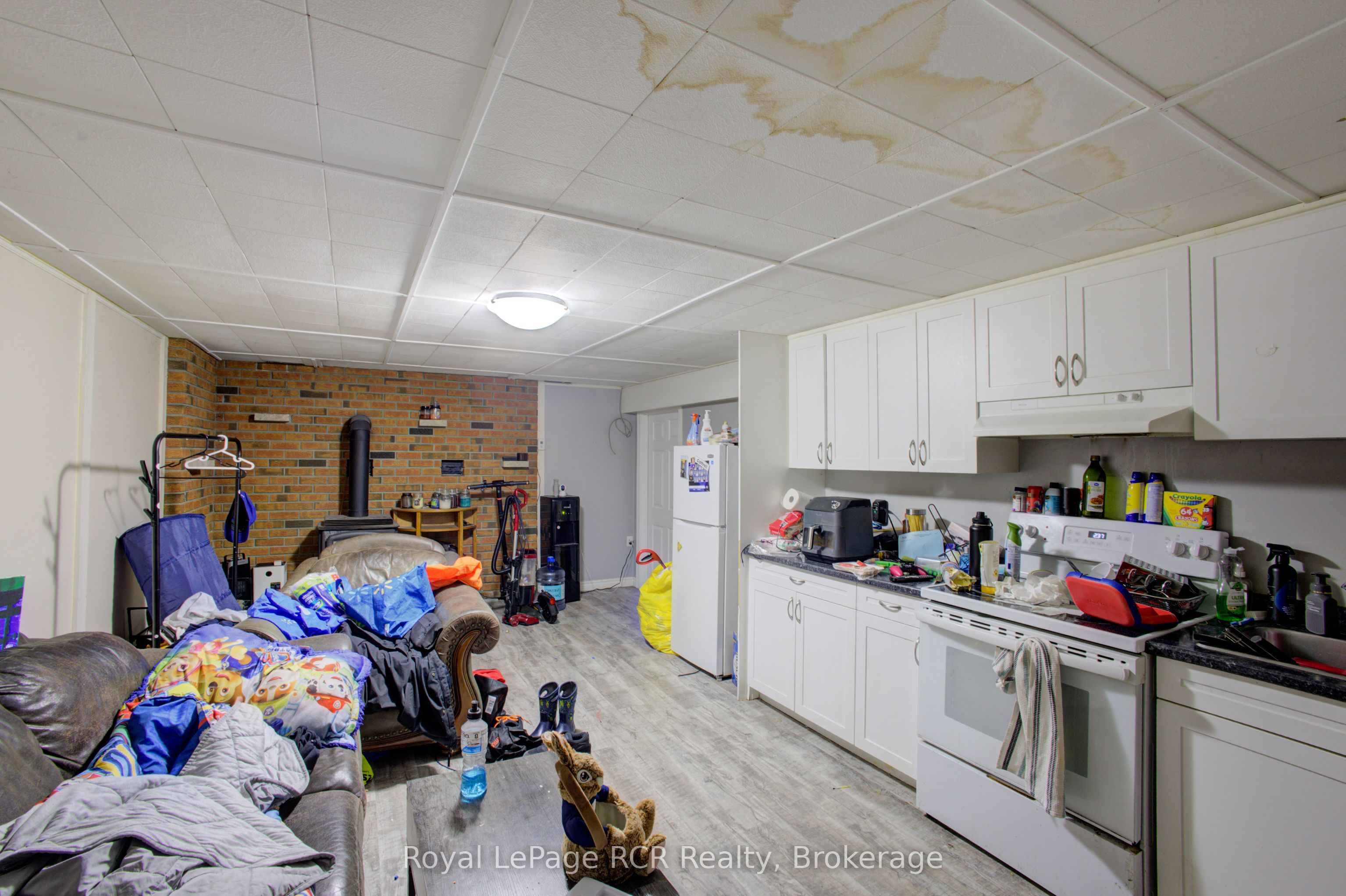 460 Domville Street Property Photo 18