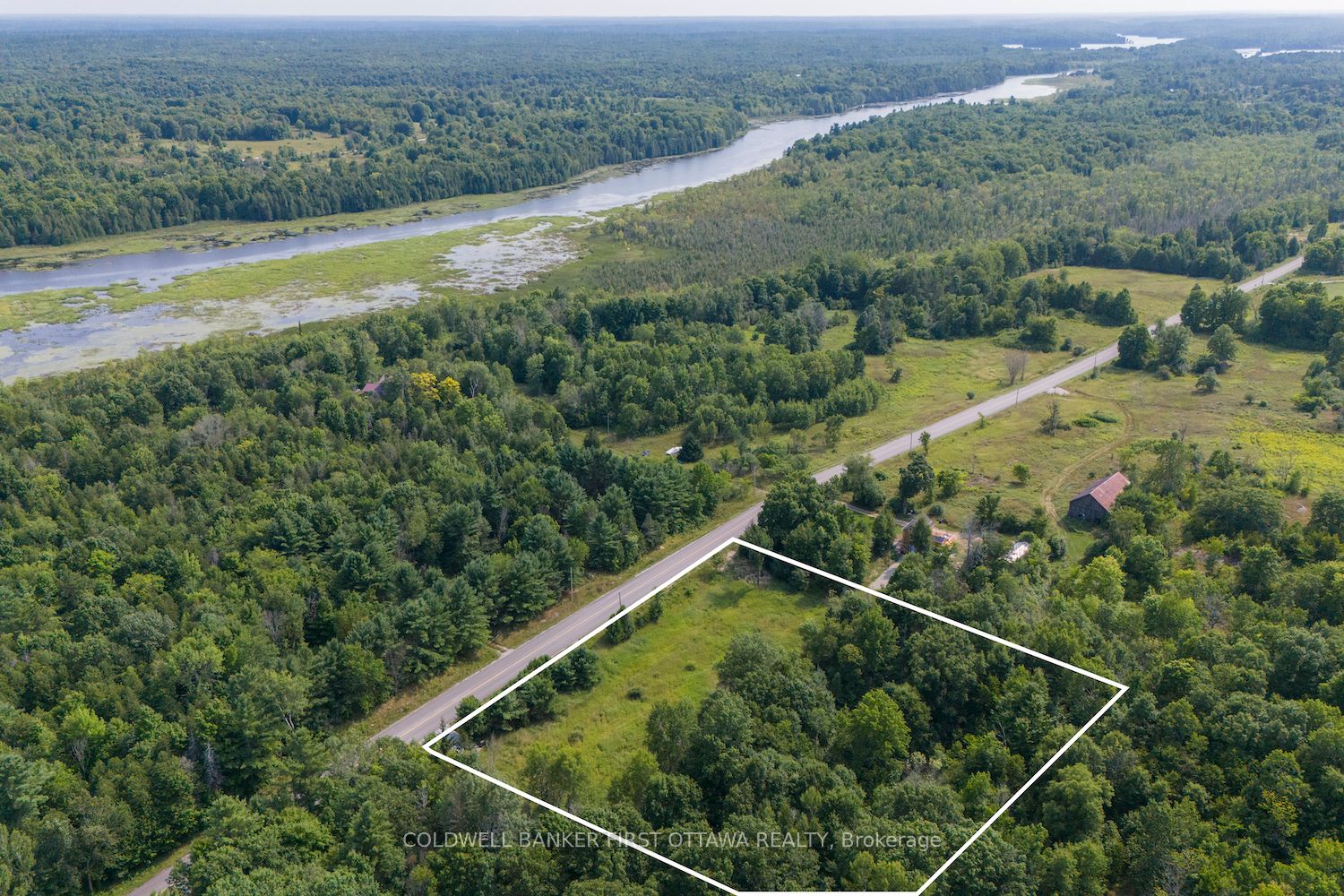 752 Bennett Lake Road Property Photo 17