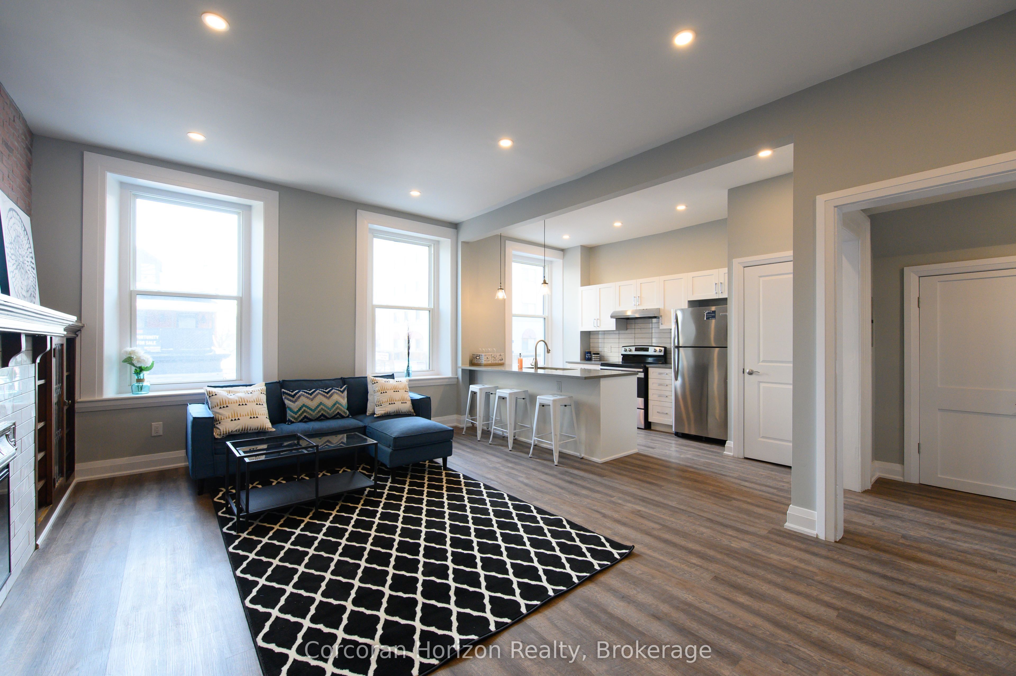 148 James Street S Property Photo 19