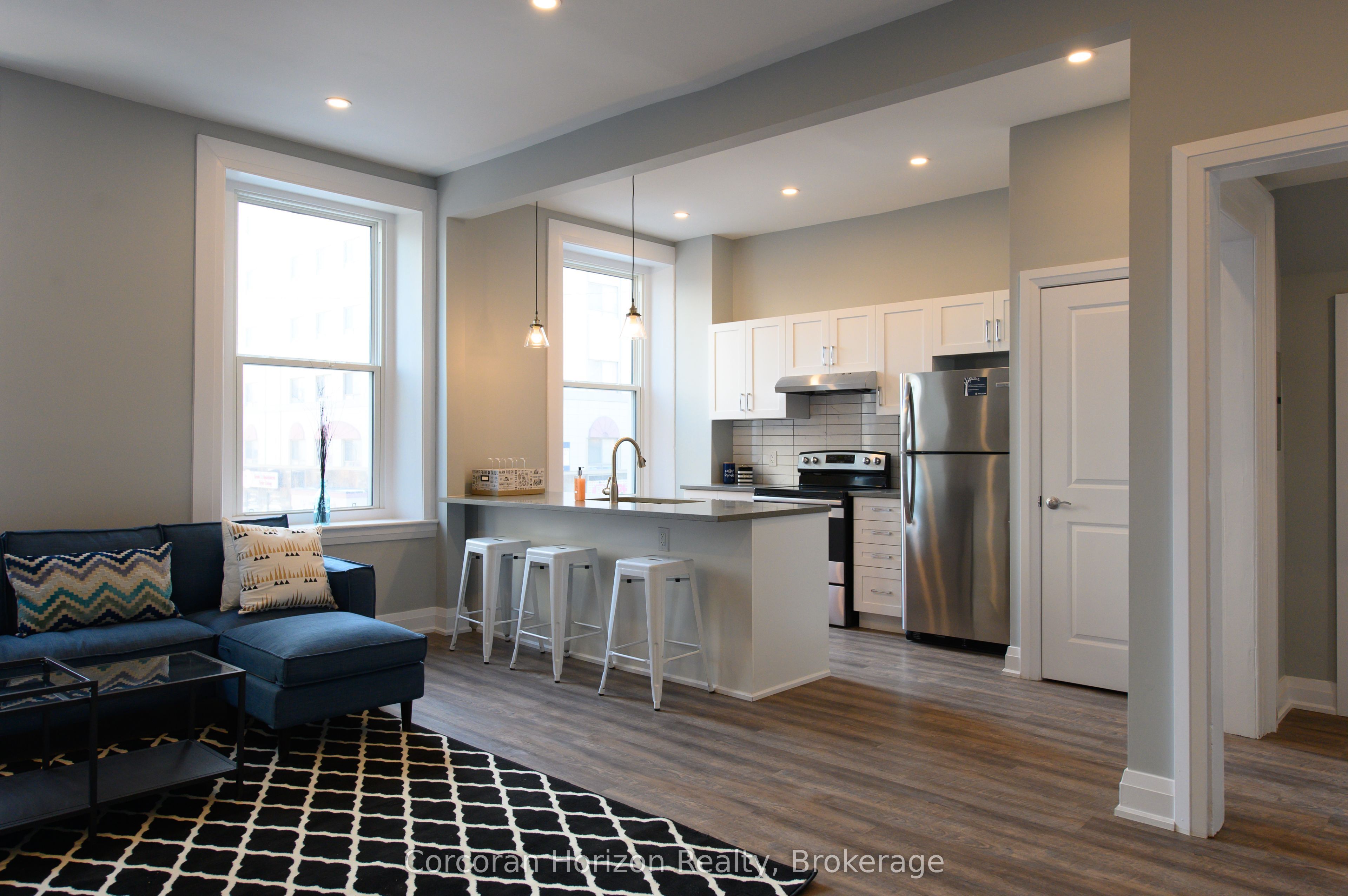 148 James Street S Property Photo 22