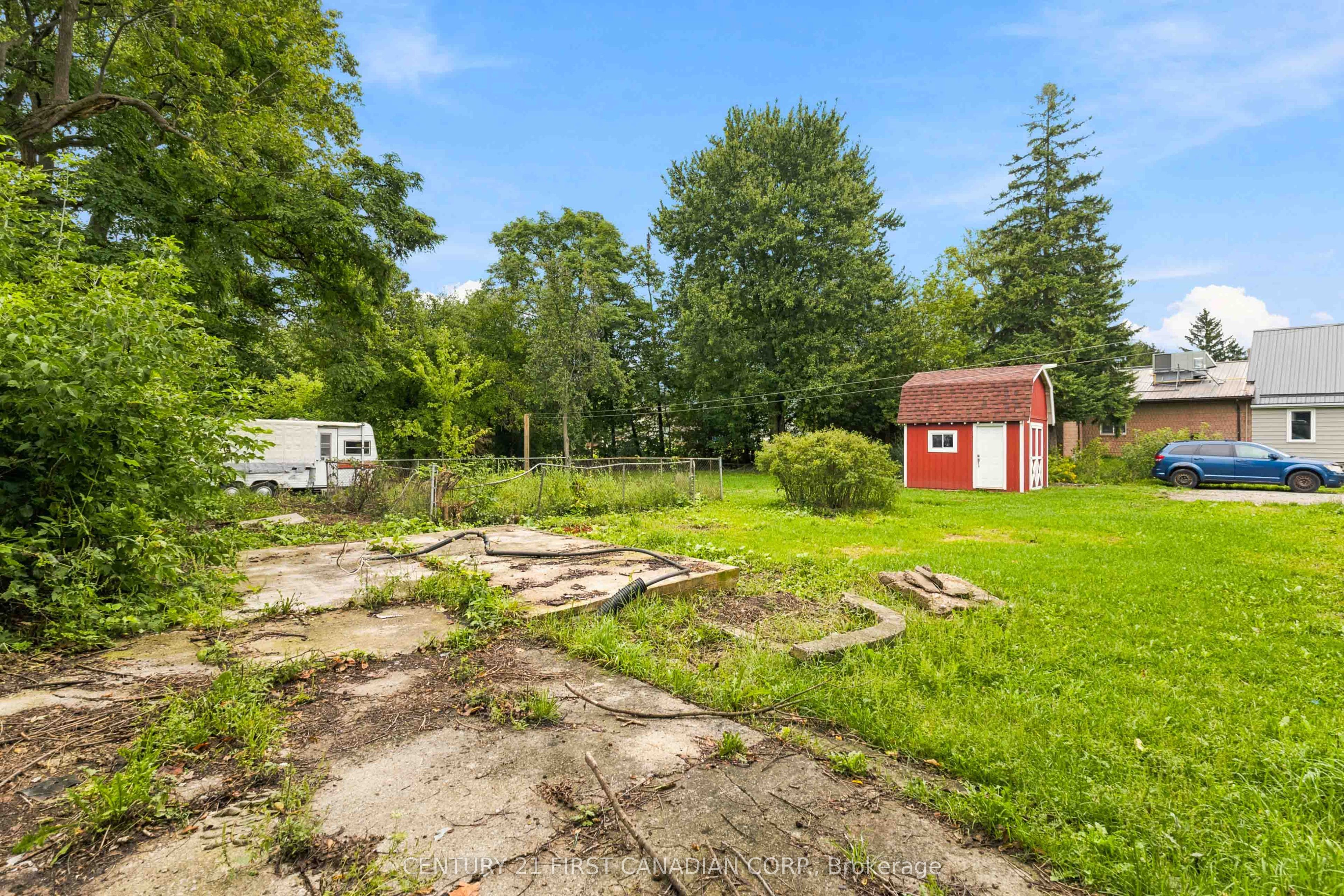128 Main Street Property Photo 18