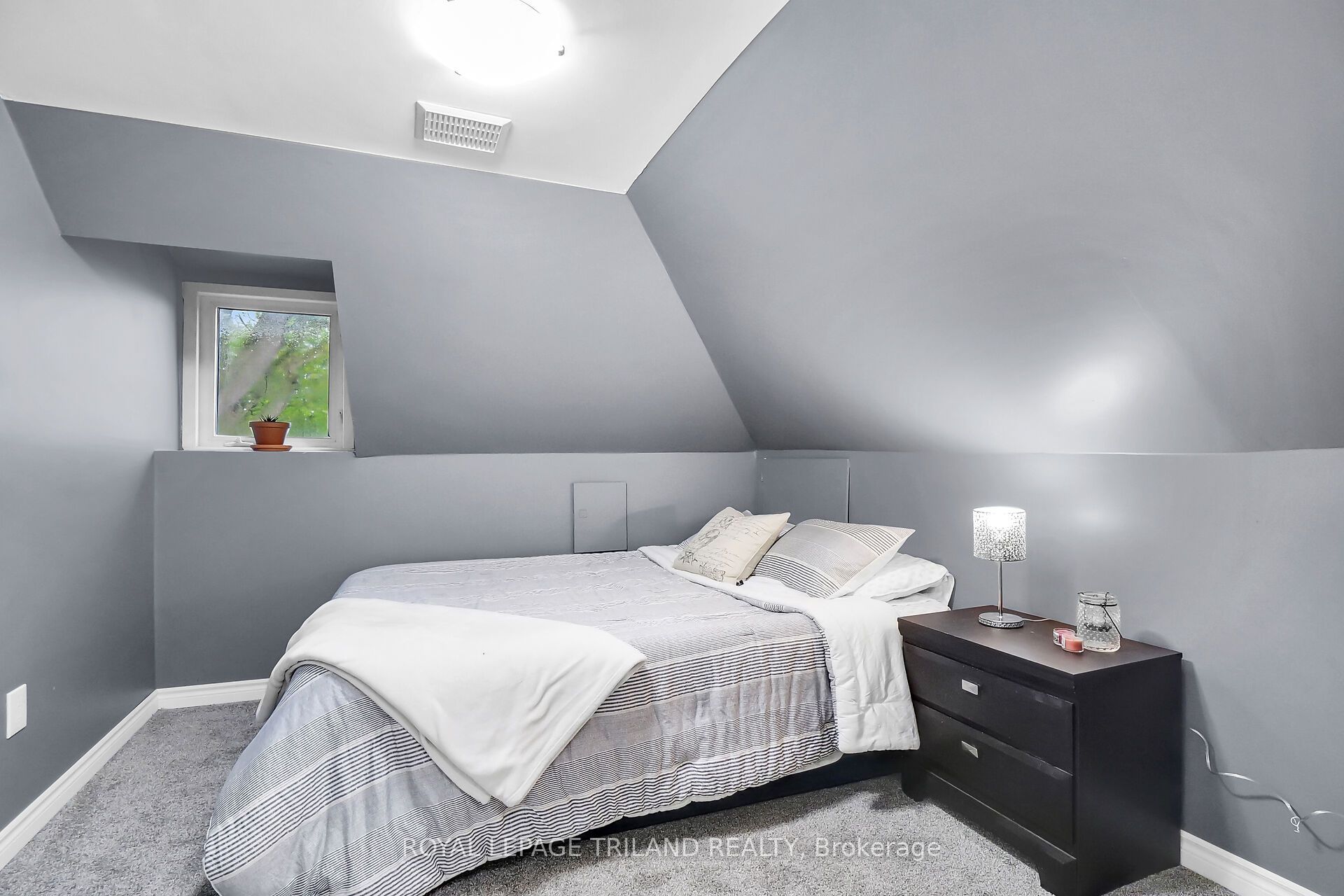 86 Kains Street Property Photo 27