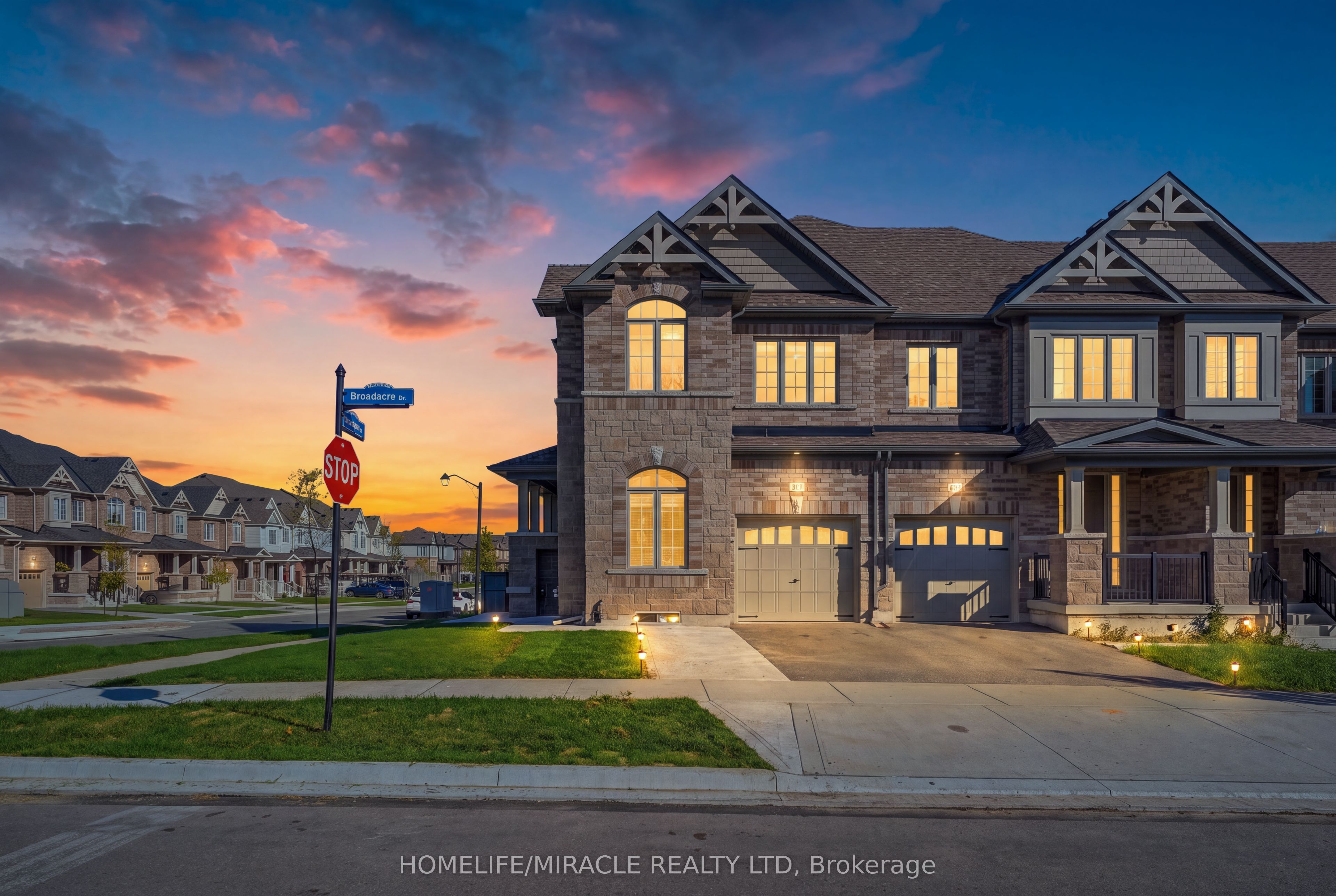 171 Broadacre Drive Property Photo 1
