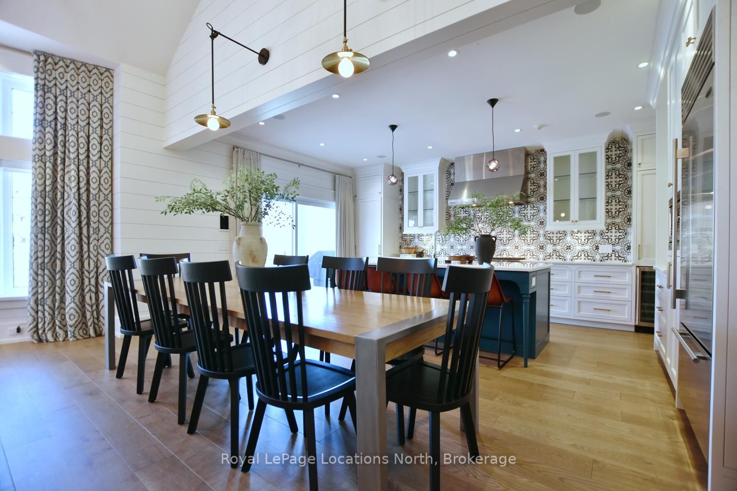 277 Jozo Weider Boulevard 902 Property Photo 12