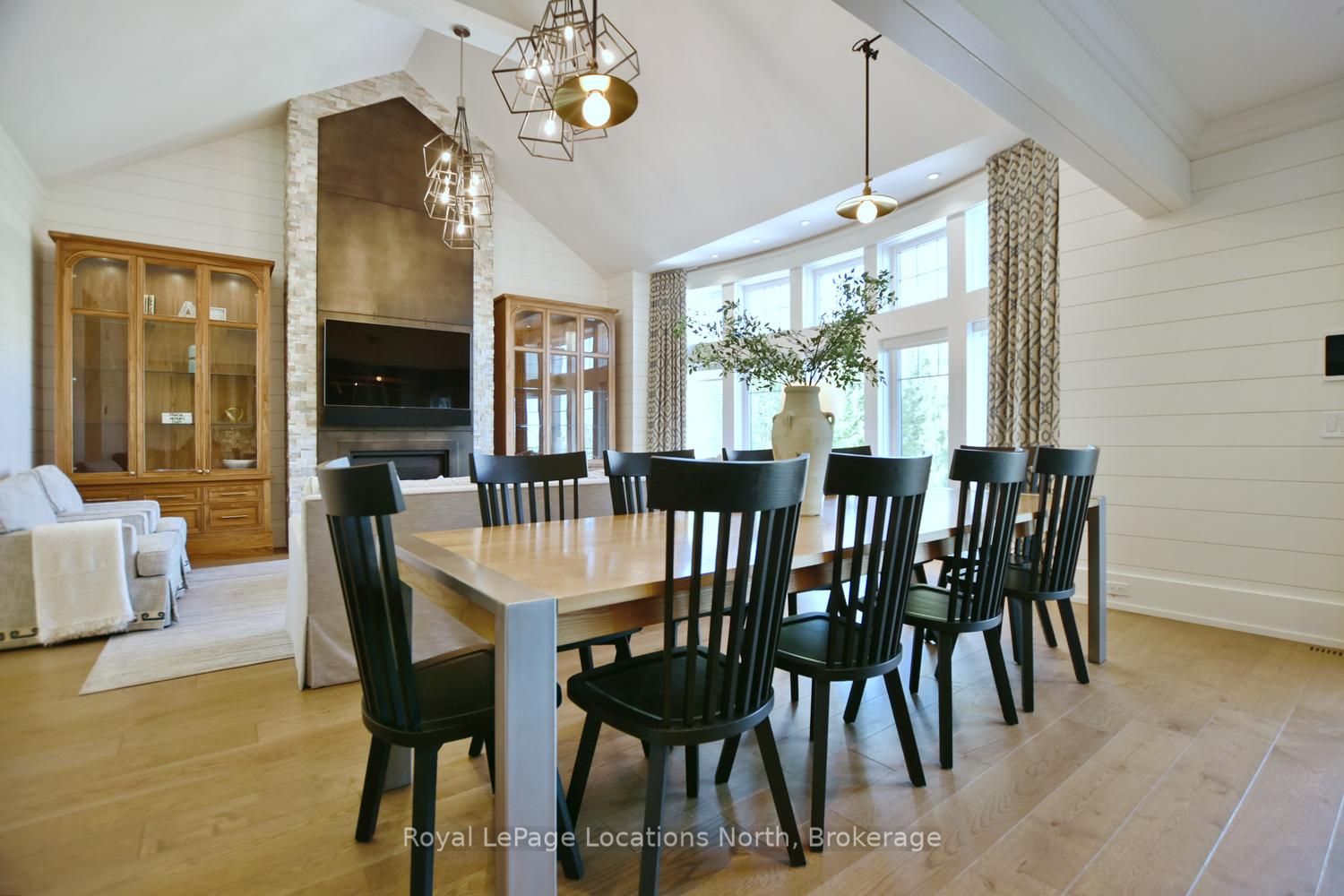 277 Jozo Weider Boulevard 902 Property Photo 13