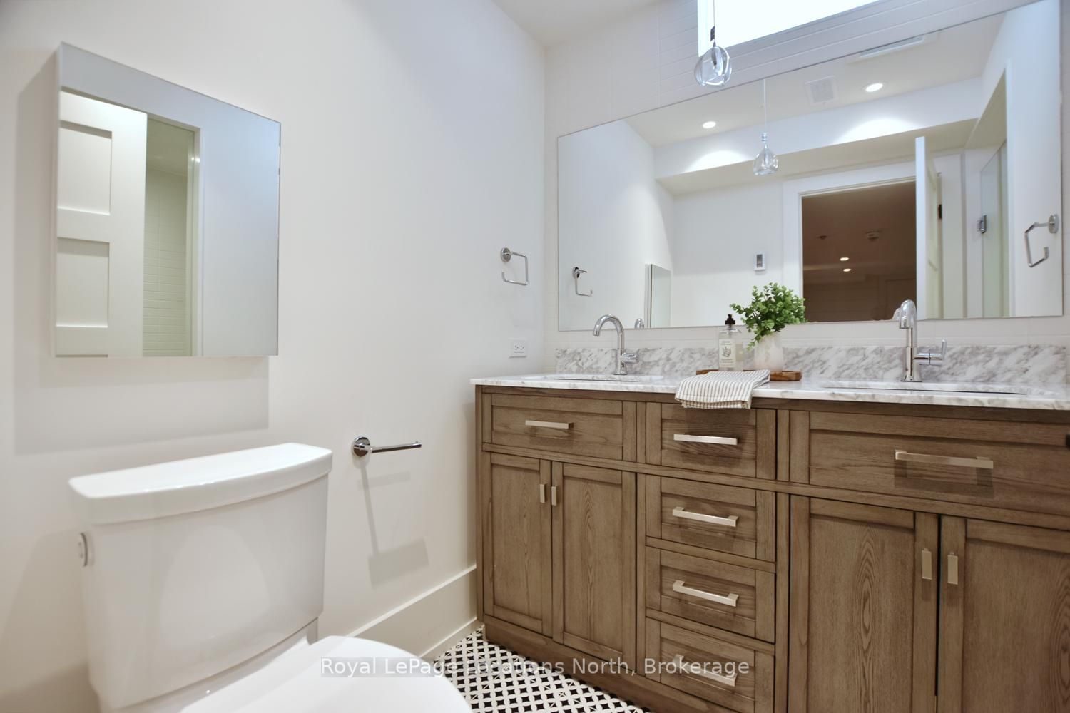 277 Jozo Weider Boulevard 902 Property Photo 43