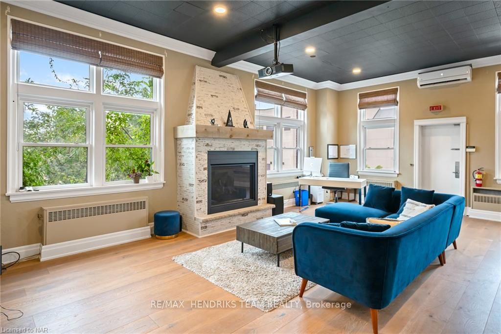 145 King Street Property Photo 25