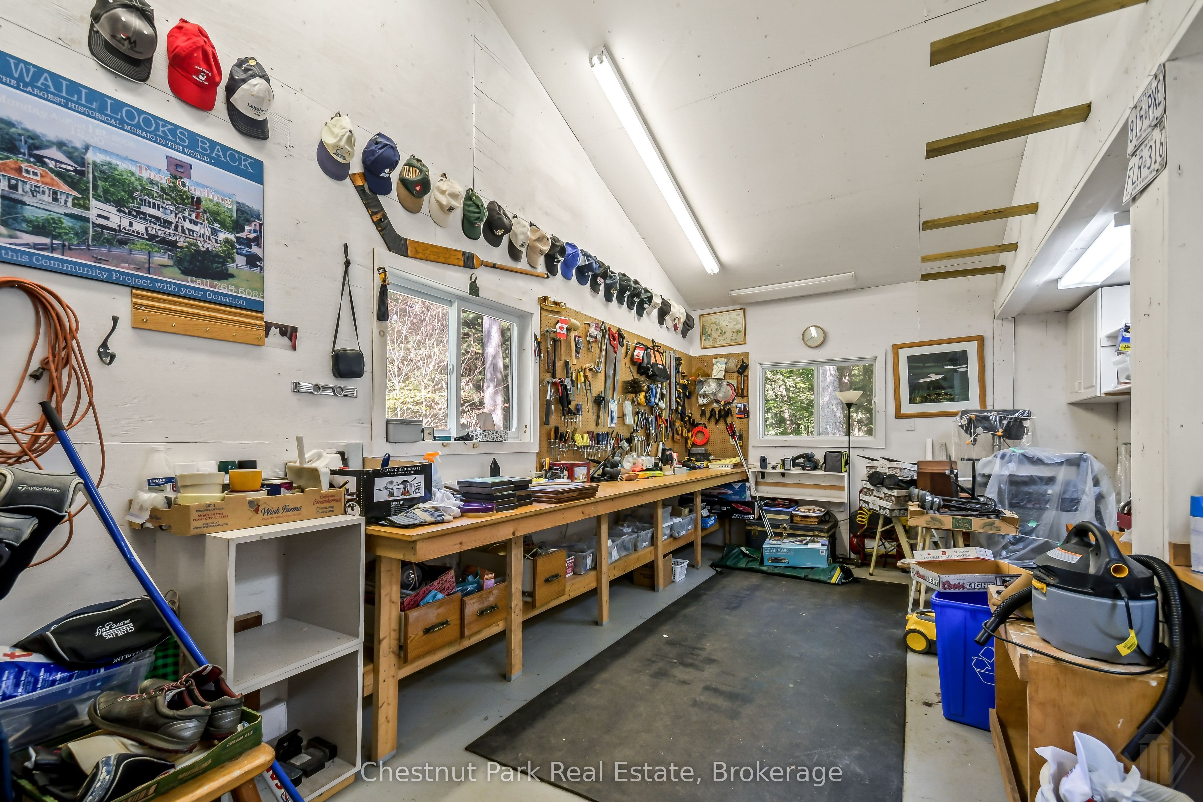 1019 Maplewood Road W Property Photo 31