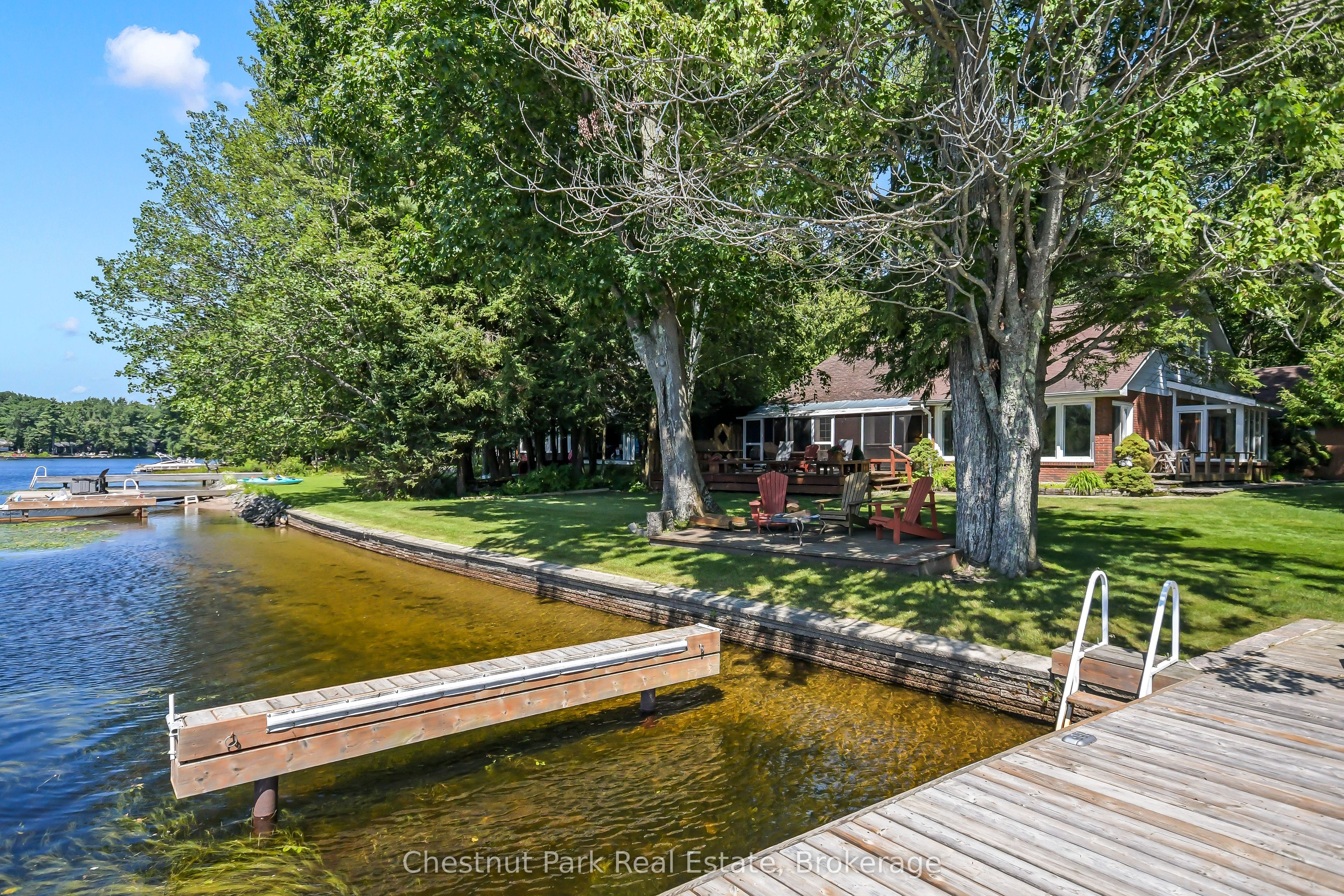 1019 Maplewood Road W Property Photo 39