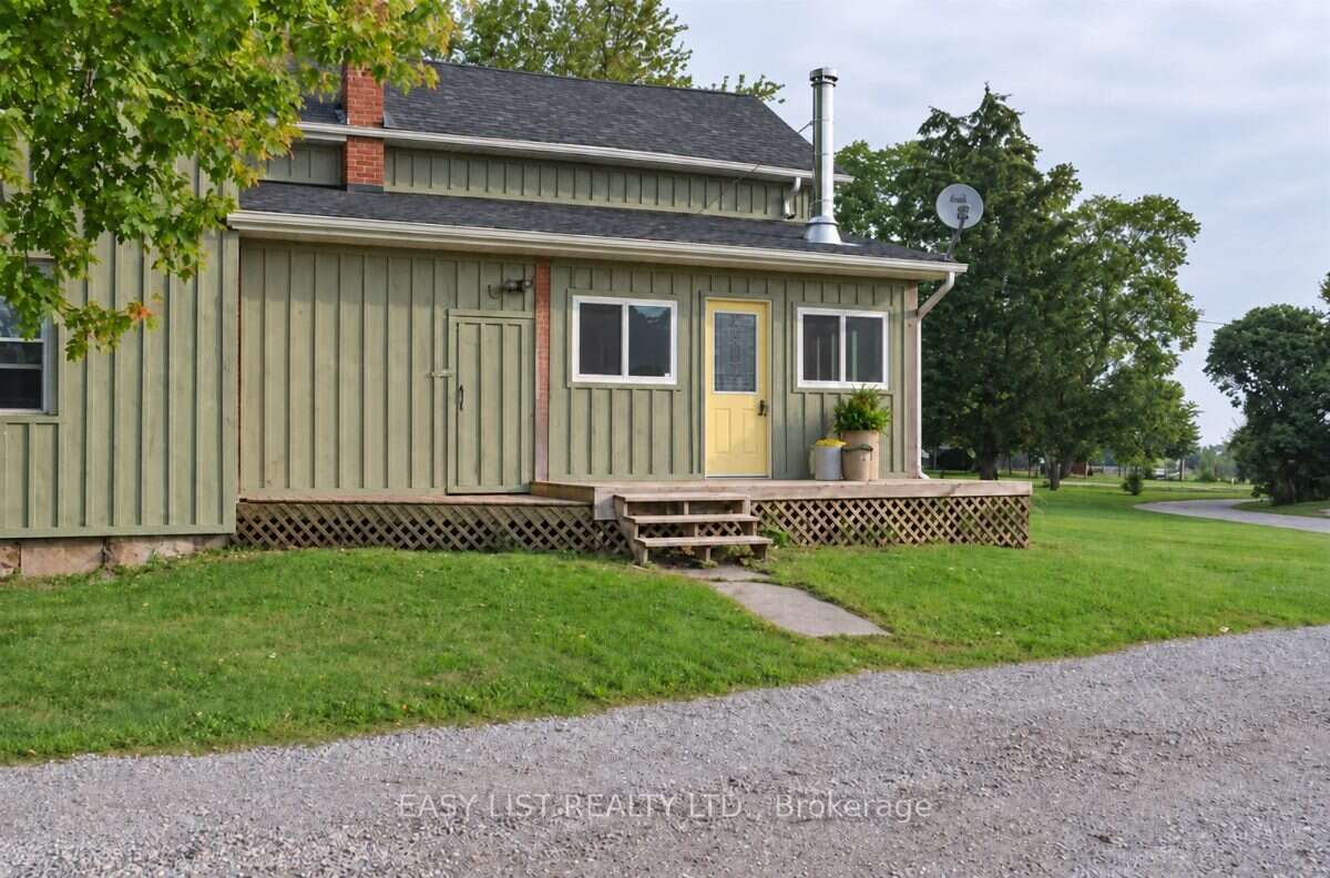 624 Hillhead Road Property Photo 2