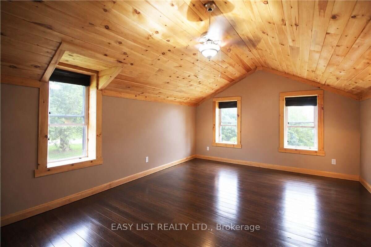 624 Hillhead Road Property Photo 9
