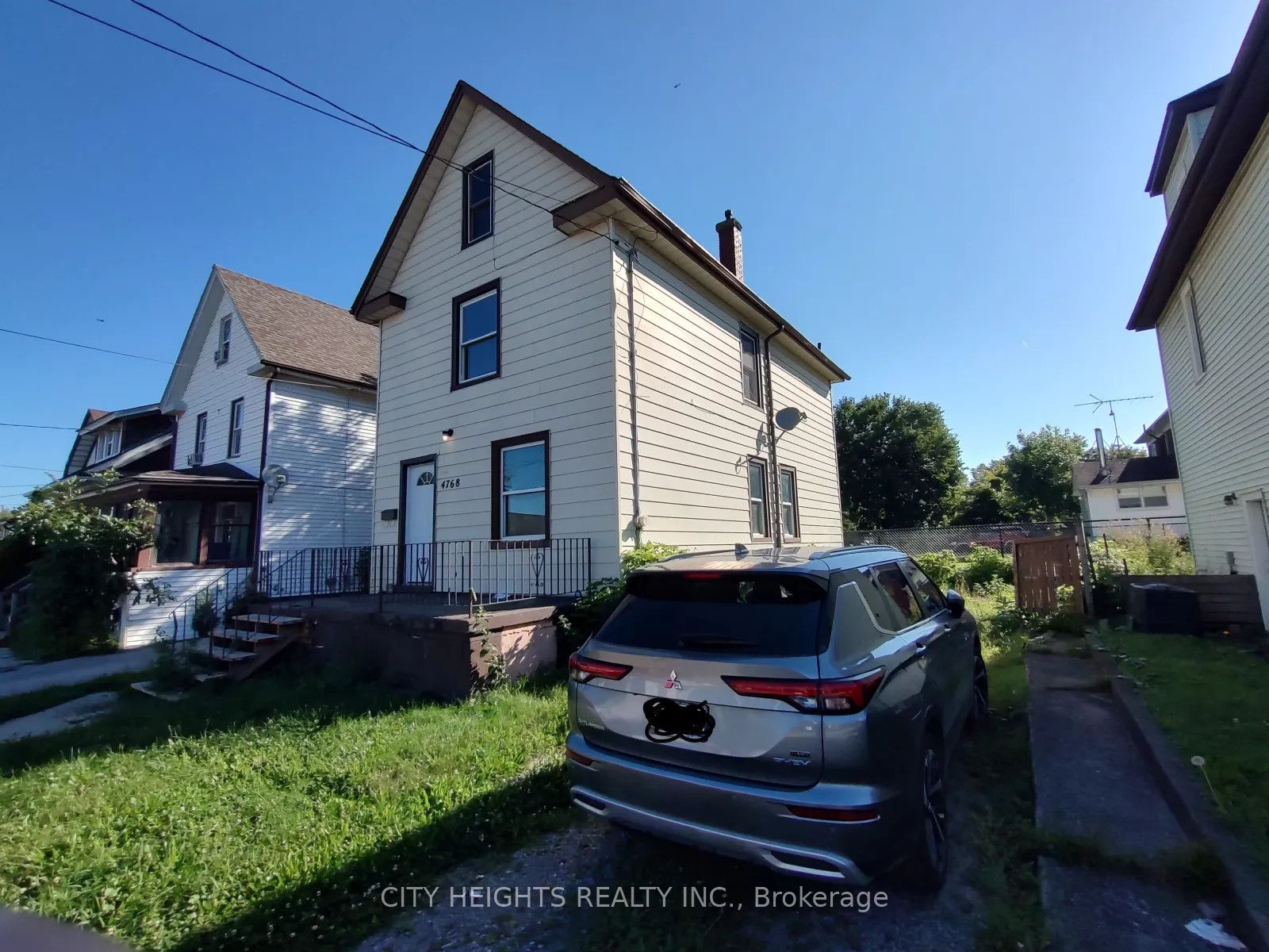 4768 Saint Lawrence Avenue Property Photo 1