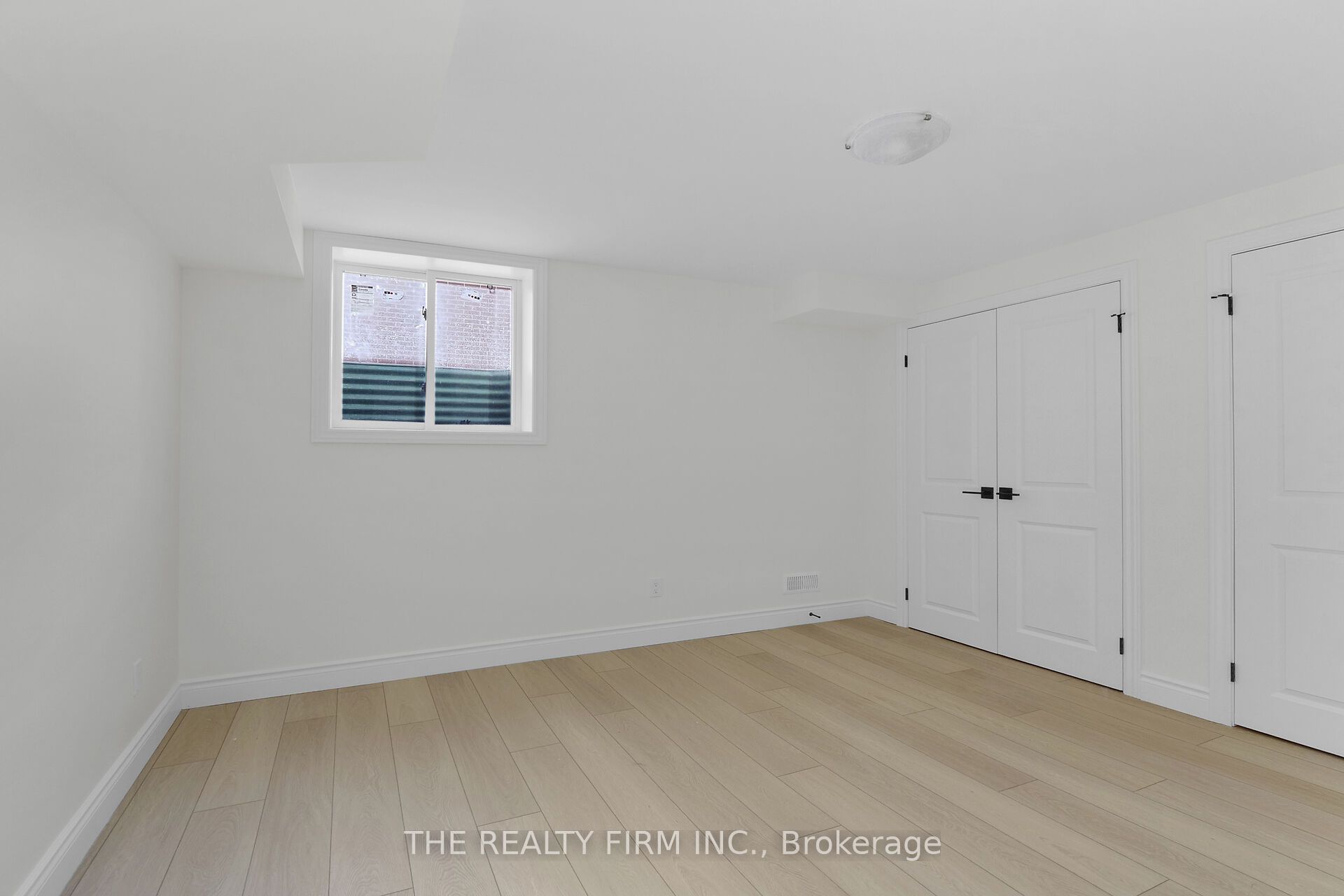 57 Naomee Crescent Lower Property Photo 13