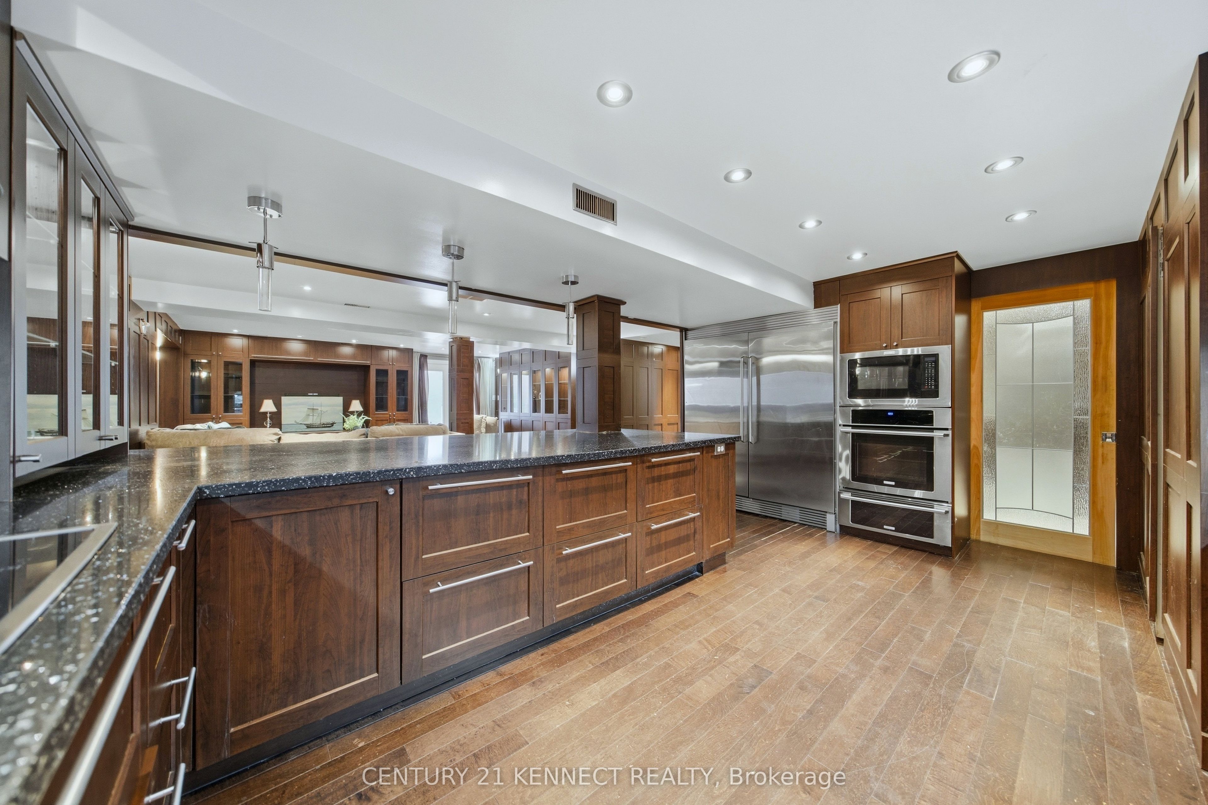 6 Laing Court Property Photo 42