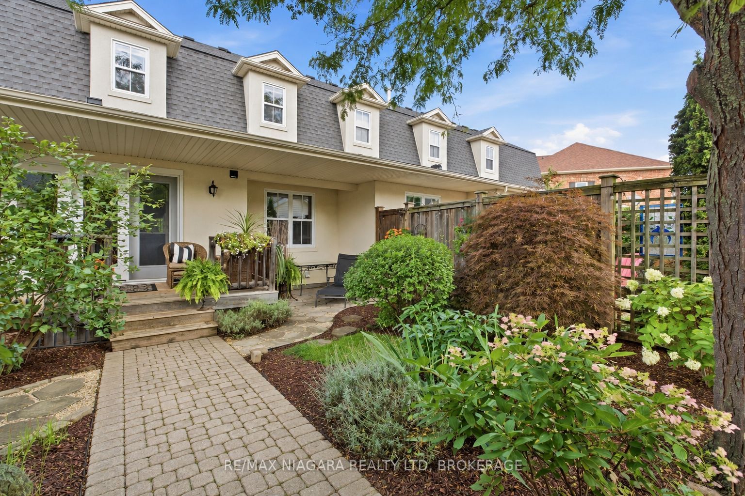 25 Balmoral Drive Property Photo 4