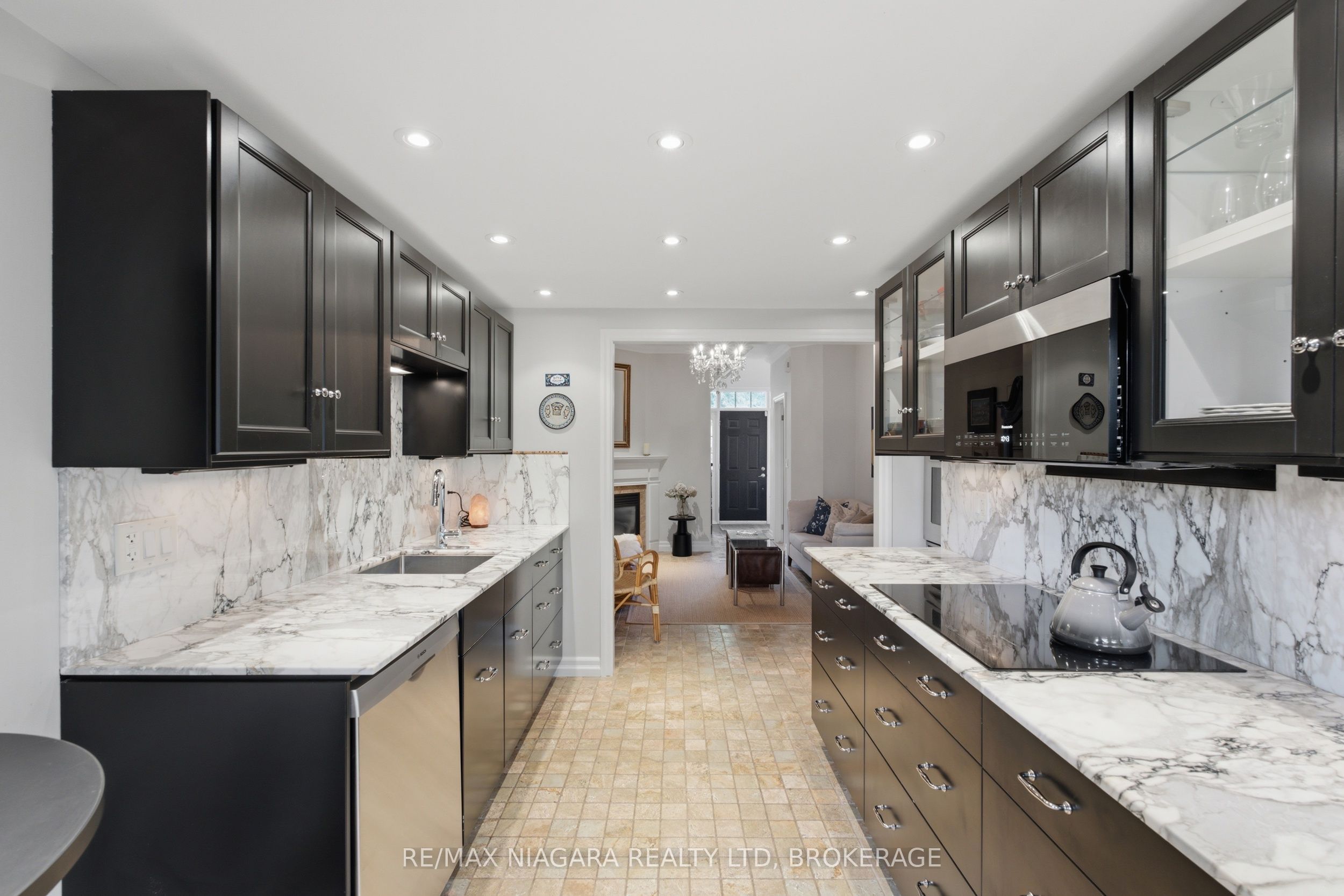 25 Balmoral Drive Property Photo 7