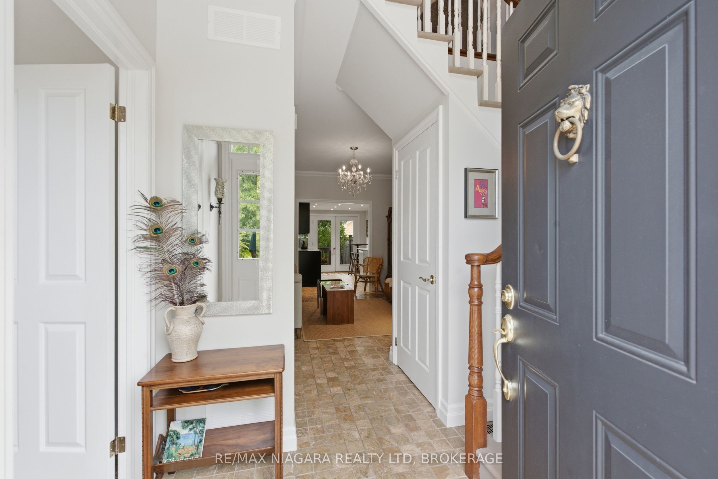 25 Balmoral Drive Property Photo 18