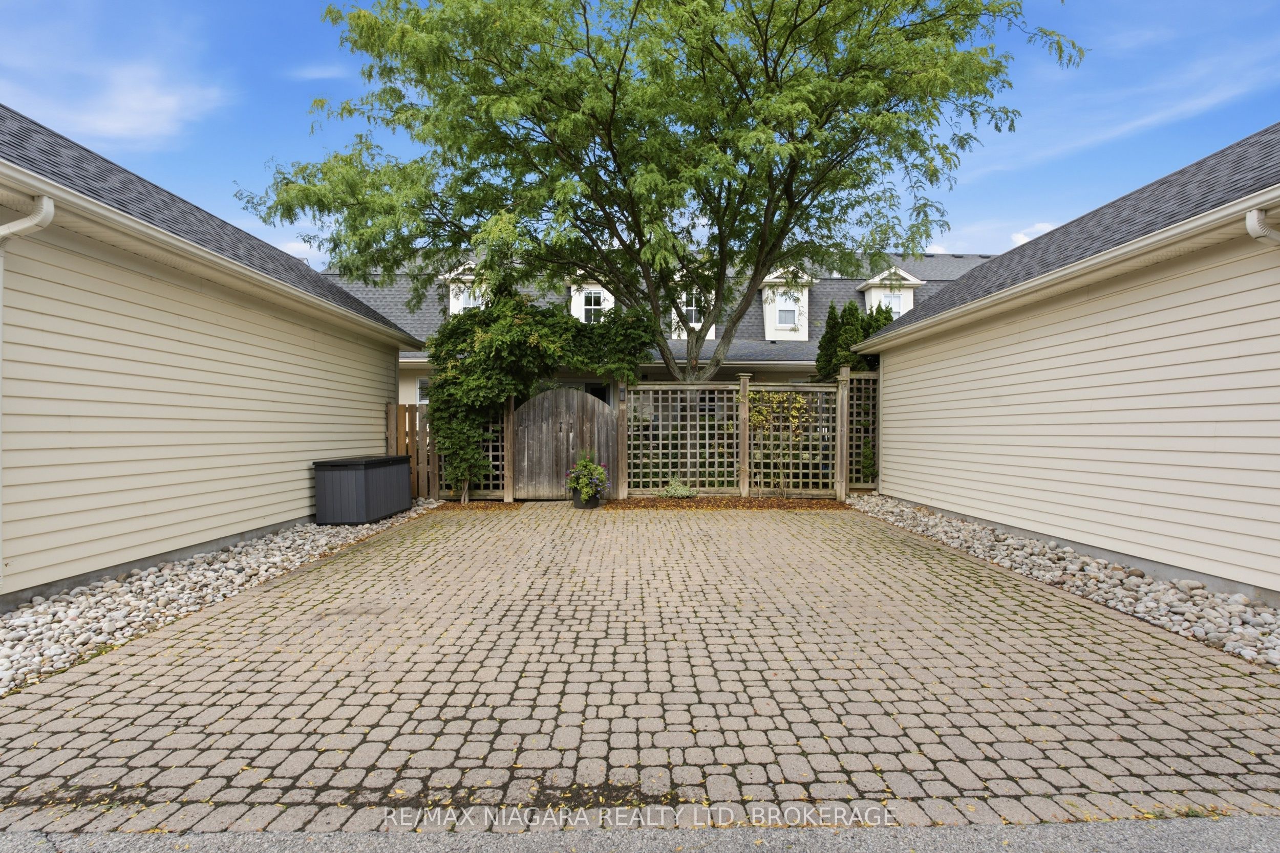 25 Balmoral Drive Property Photo 37