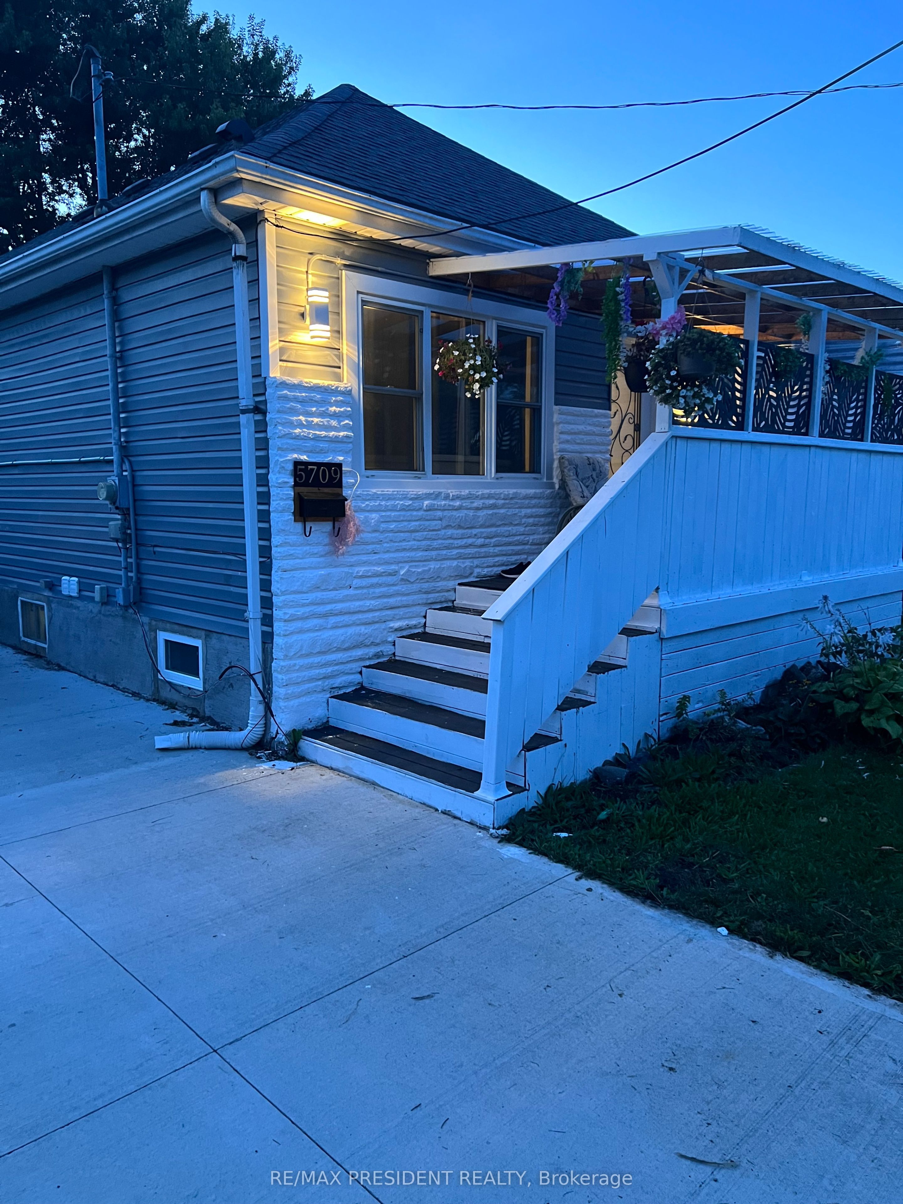 5709 Temperance Avenue N Property Photo 1
