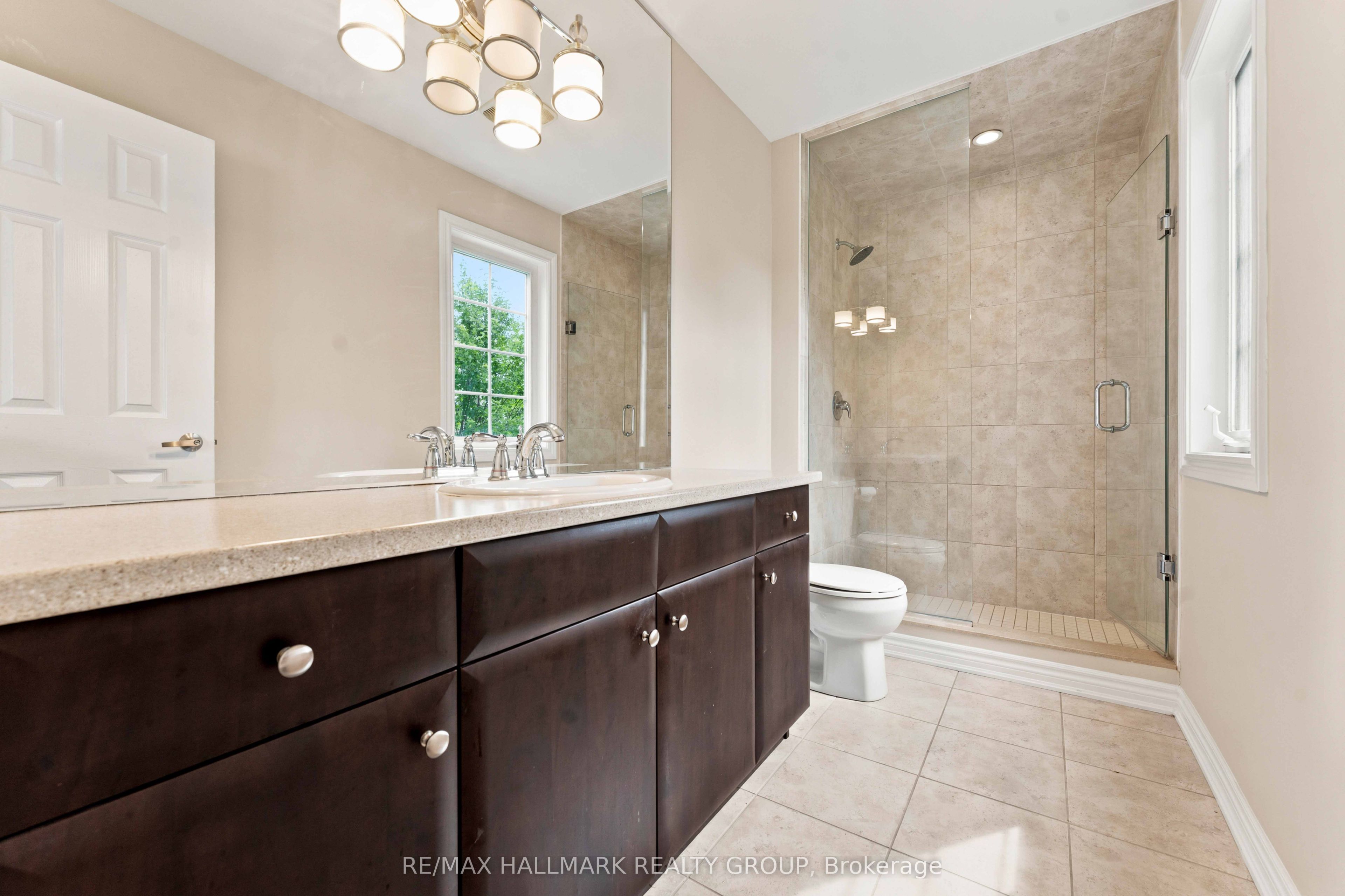 387 Sweet Grass Circle Property Photo 13