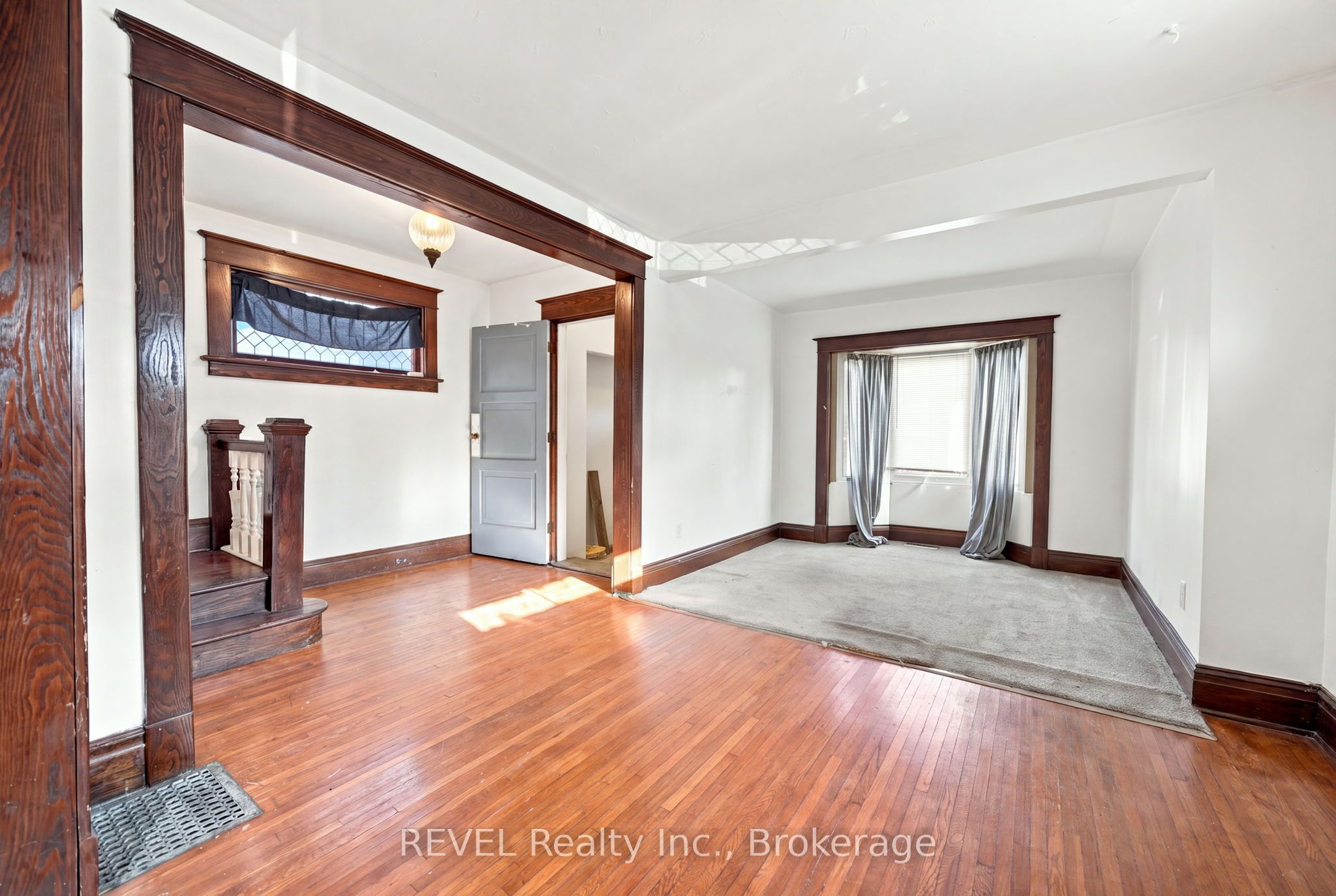 4960 Willmott Street Property Photo 5