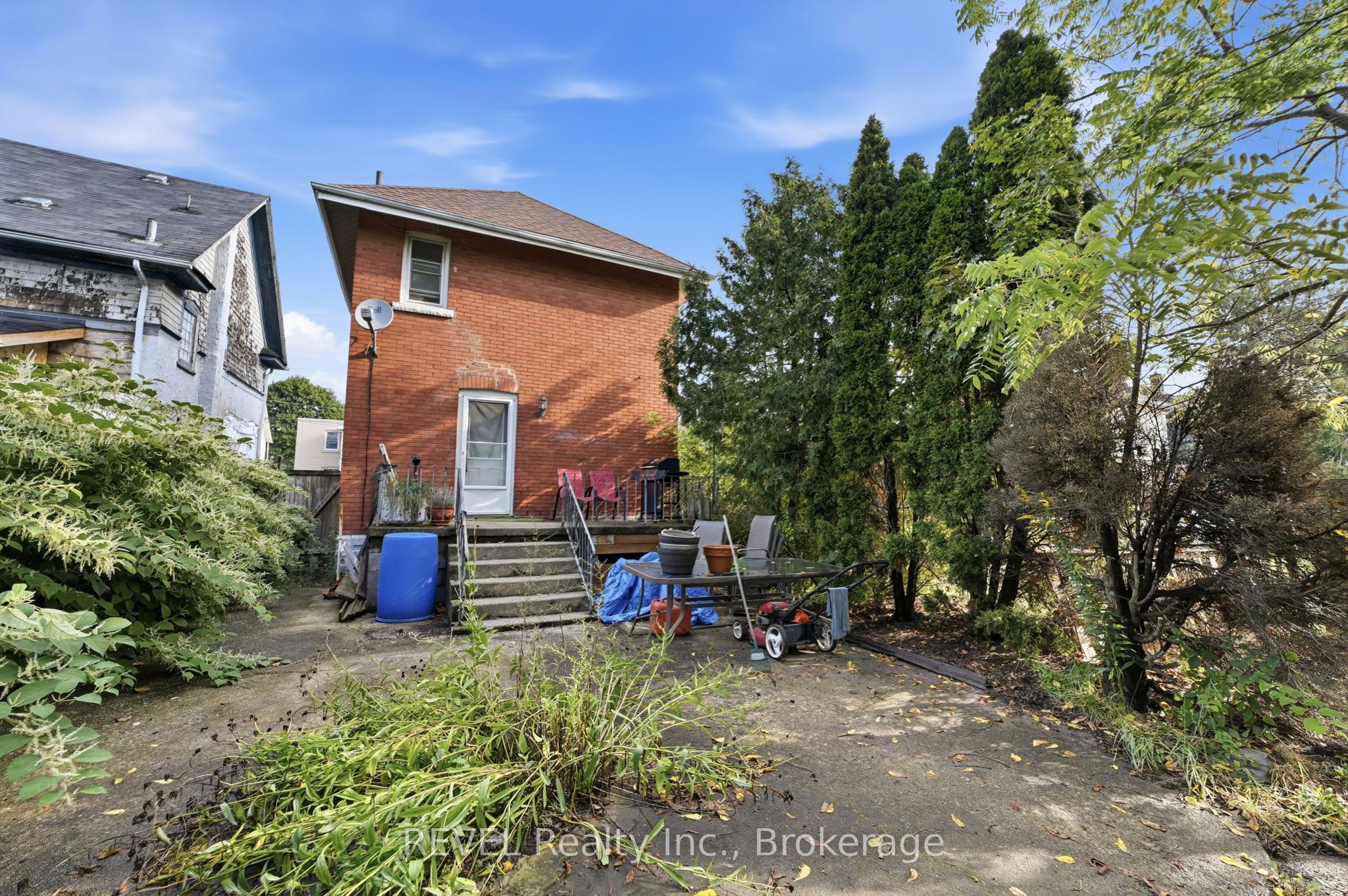 4960 Willmott Street Property Photo 21