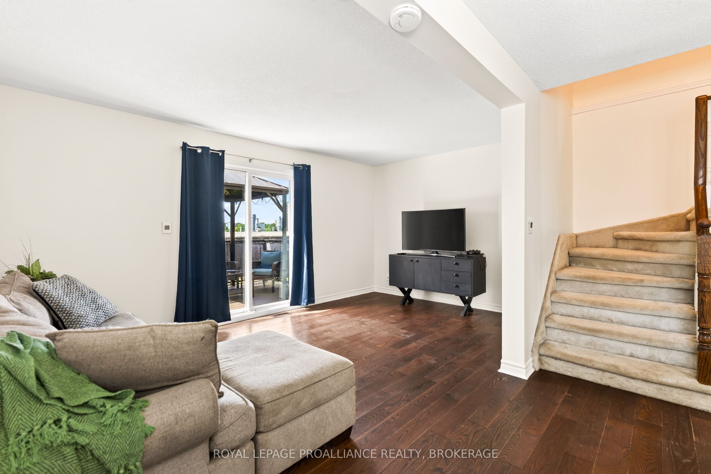 600 Whistler Terrace Property Photo 12