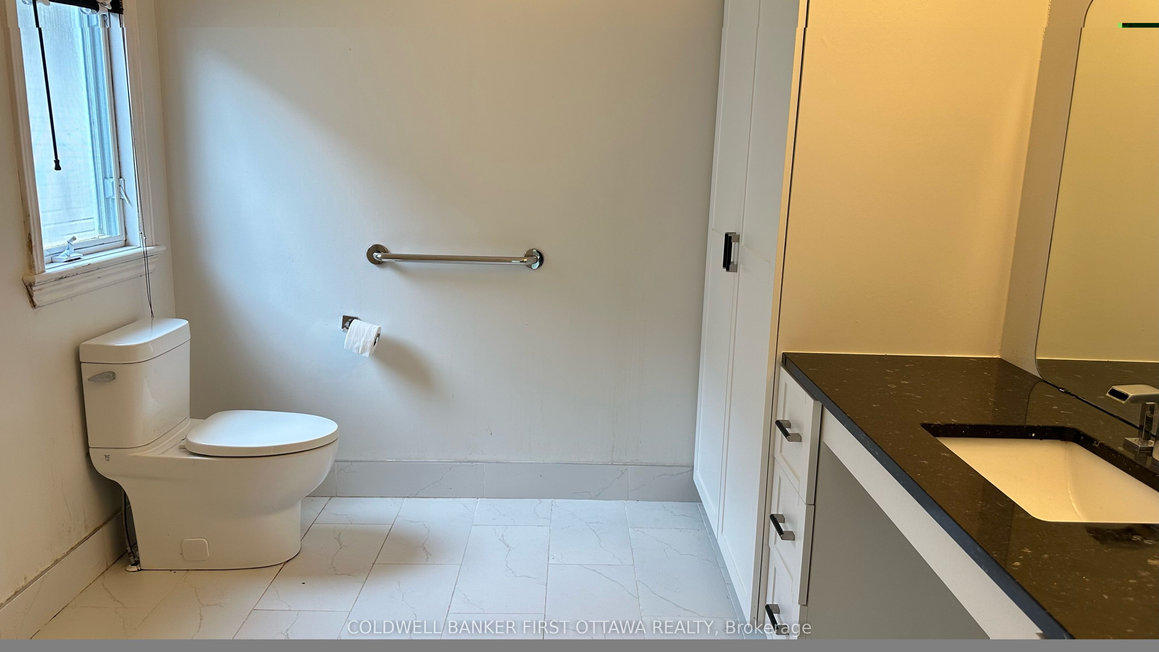 13 Fieldcrest Avenue Property Photo 5